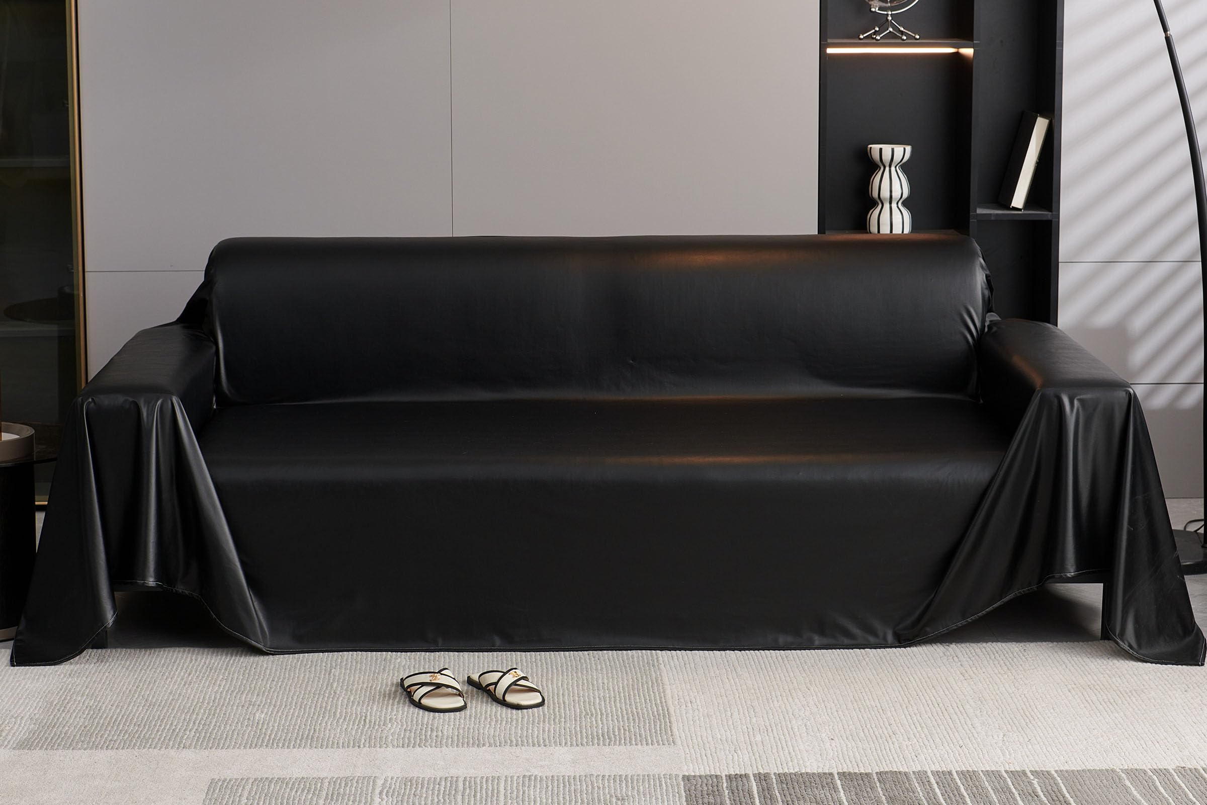 wasserdichte Sofabezüge aus PU Leder für Anbausofas Vintage Couchbezug für Hunde Zweisitzer Bezüge Futon Bezug L förmiger Bezug abwischbarer Couchschutz (schwarz 180 x 383 cm)