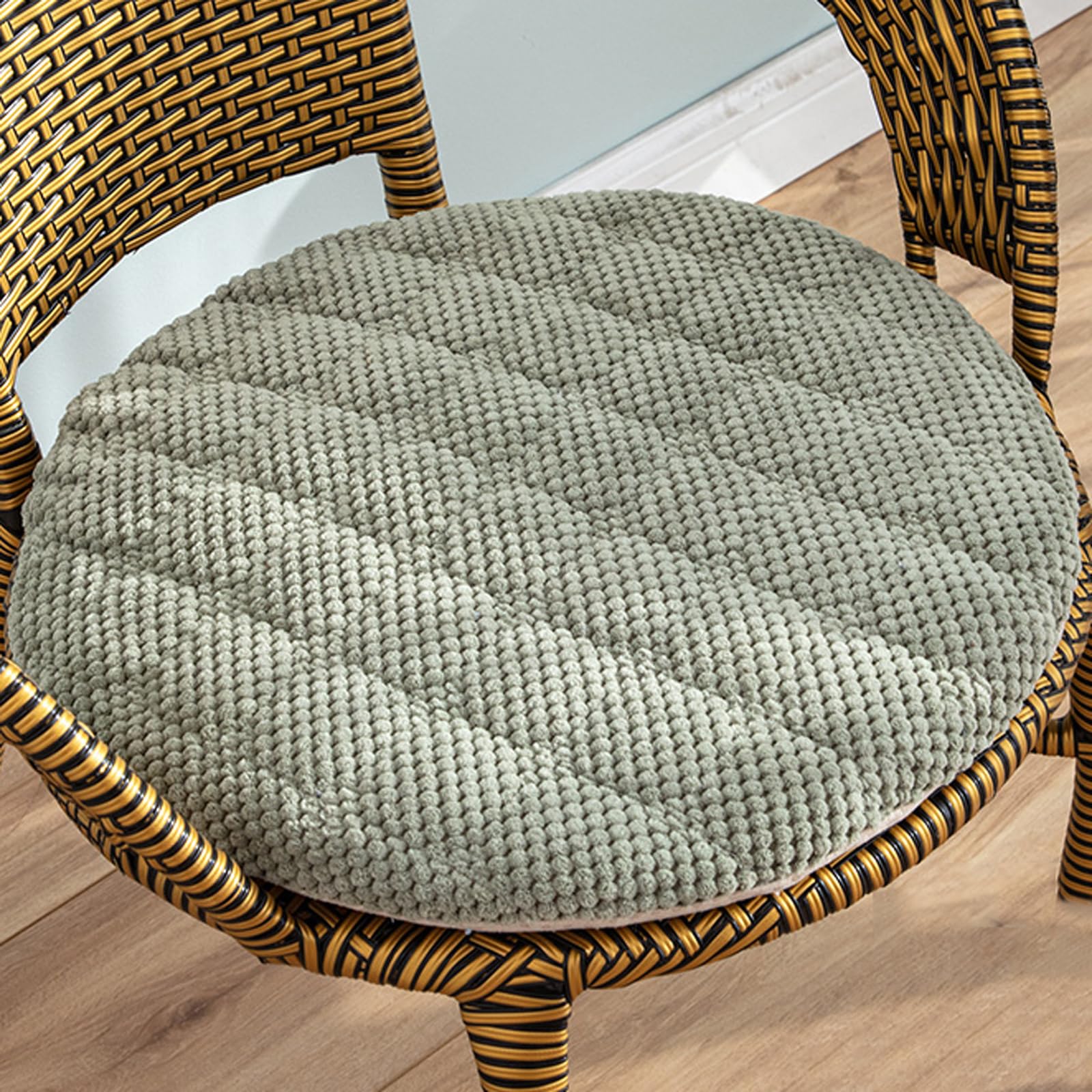 Coussin de chaise bien rempli et confortable avec base textile antidérapante