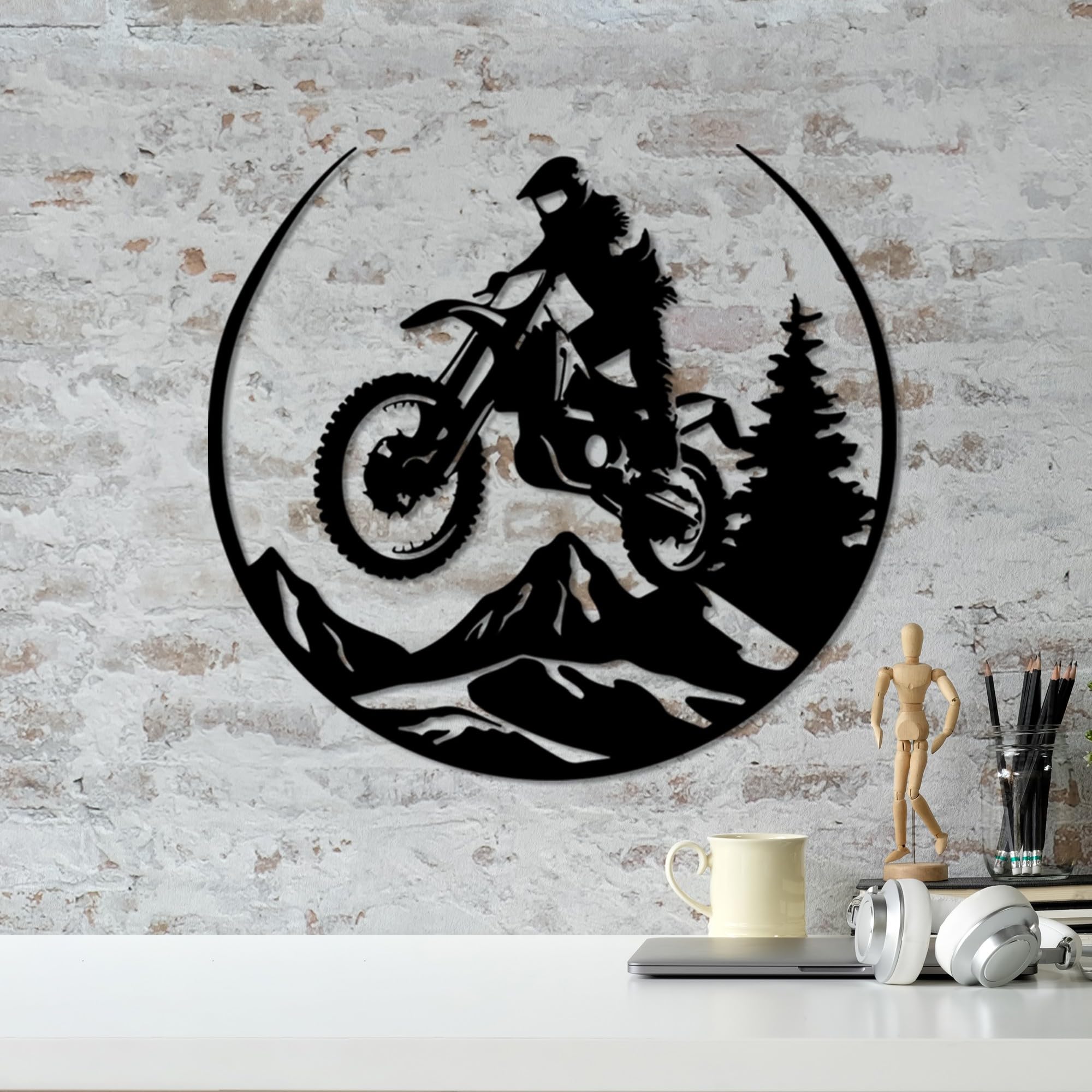 Stylish Black Decorative Metal Wall Accessory, 46 x 49 cm, 100% Metal, 1.5 mm Thickness, Lightweight & Durable, Perfect for Modern Home Decor