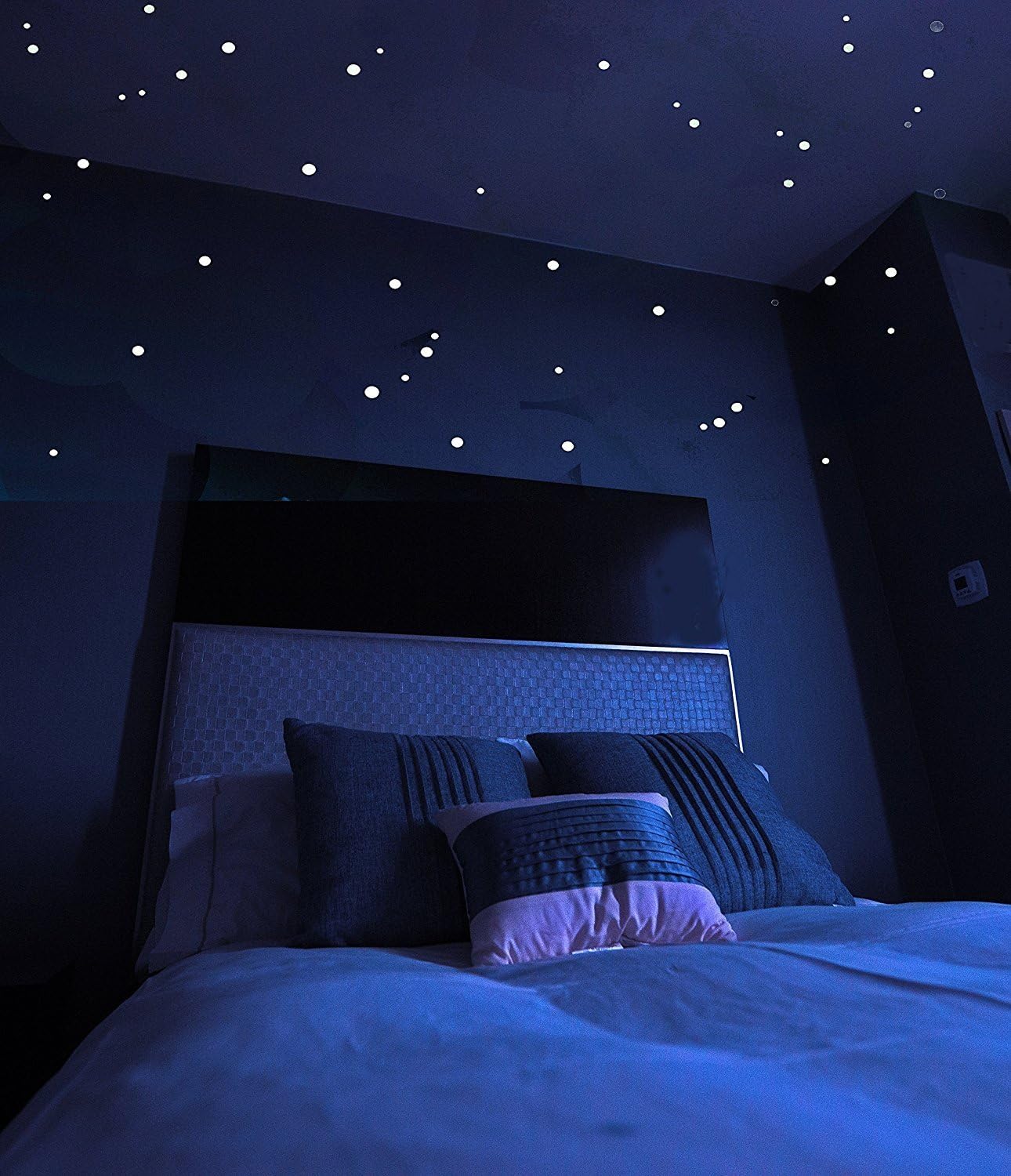 Star Vistas Glow in The Dark Star Stickers with Bonus Constellation Map, Long Lasting Self-Adhesive Dots Provide Realistic Starry Sky View on Ceiling or Wall for Any Kid's or Adult Room, 528 Piece