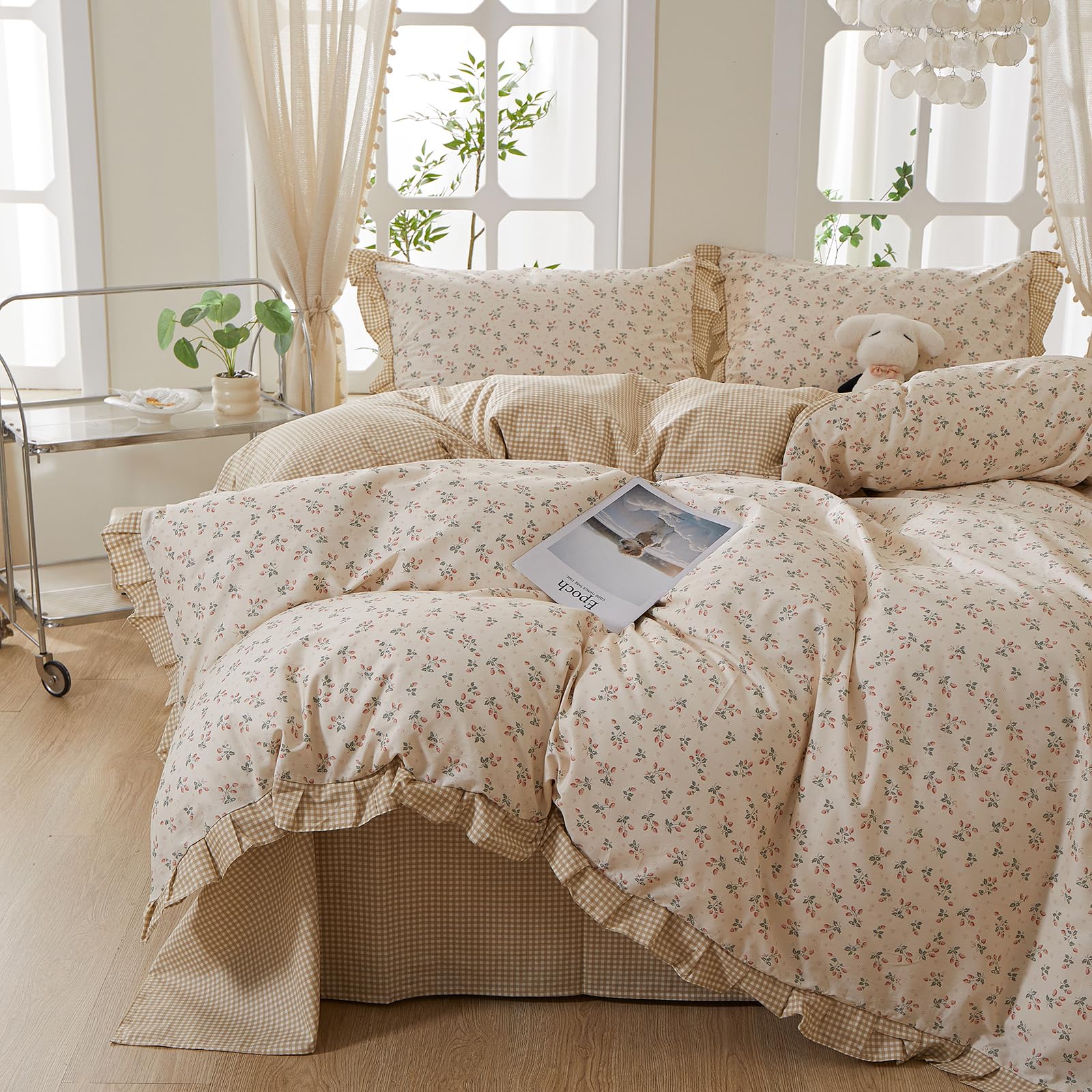 mixinni Beige Floral Duvet Cover Queen Size, 100% Cotton Cute Strawberry Floral Ruffle Bedding Set, Vintage Cottagecore Reversible Tan Gingham Aesthetic 3PC with Zipper Closure & Pillowcases — image 1