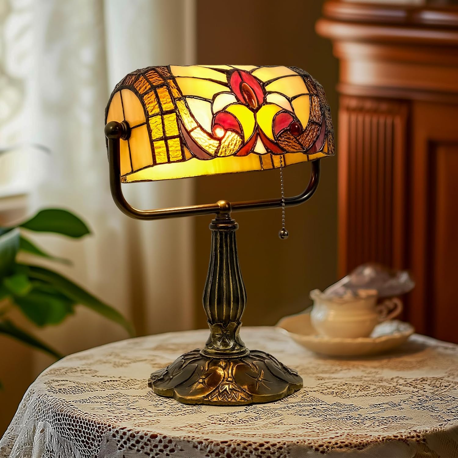 Tiffany Style Bankers Lamp - Stained Glass Desk Lamps with Baroque Design & Pull Chain, Vintage Table Lamp Bankers Desk Light for Office Bedroom Nightstand Living Room LED Bulb Included