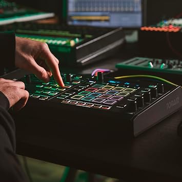 Pioneer DJ TORAIZ SQUID Multitrack Sequencer