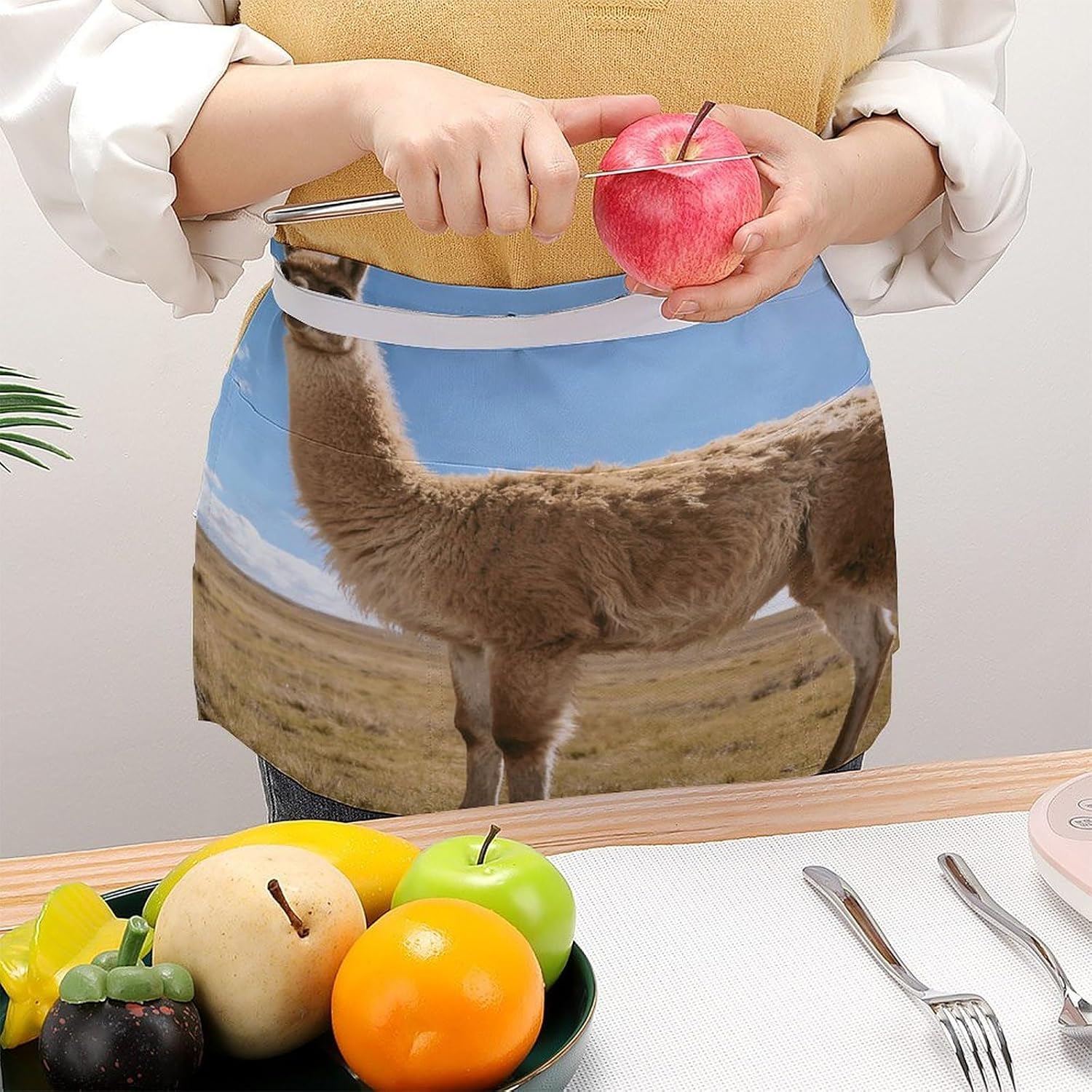 Llama Apron Waterproof Chef Works Half Bistro Server Apron Adjustable Waist Half Apron With Pockets for Men Women Soft Cooking Apron