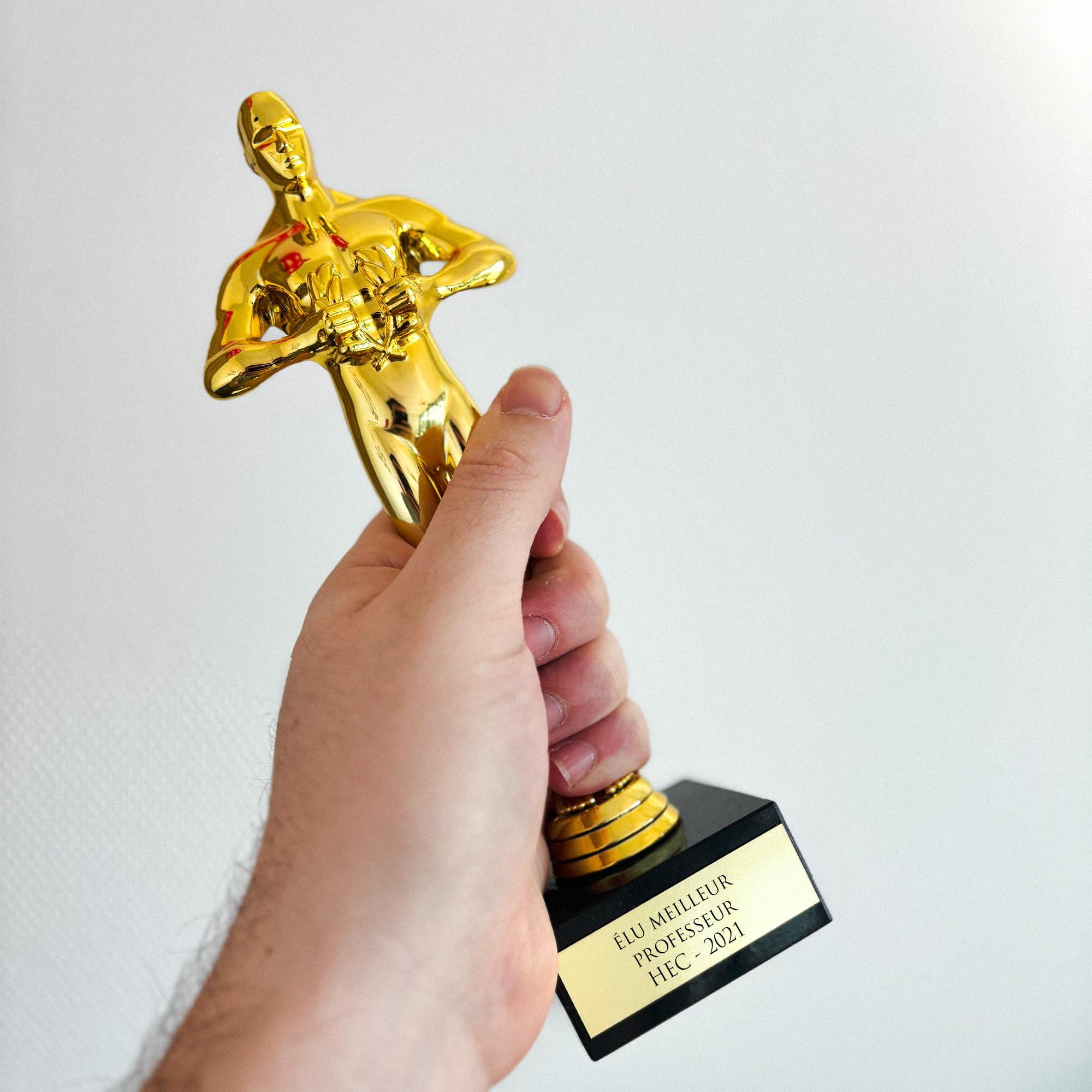 KDO MAGIC - Trophée Personnalisable - Statuette dorée personnalisée - Gravé avec Texte - Cadeau fête des pères, noël, Retraite, Homme