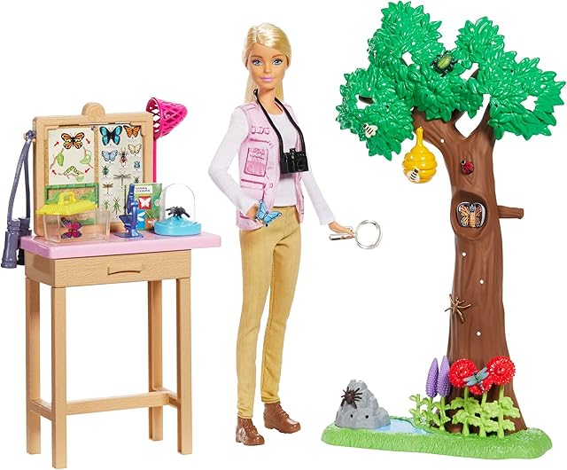 Barbie GDM49 Entomologist Doll and Playset, Multicolour