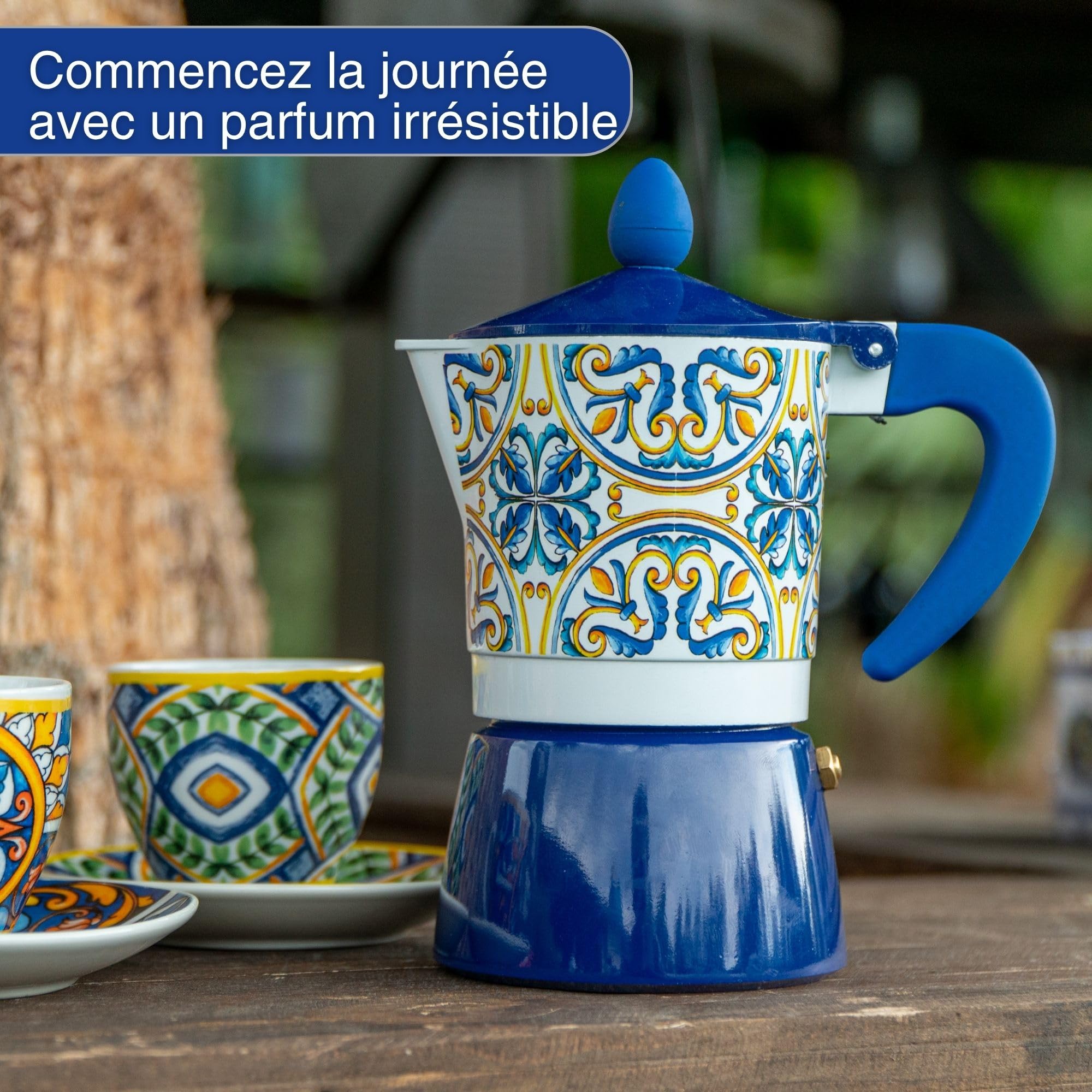 NAMAI - Cafetiere Italienne 3 Tasses de 180 ML, Aluminium Résistant, Avec Poignée Isolante, Couleurs Vives, Coffee Maker, Non Compatible Avec l'Induction, Idée Cadeau (Vietri)