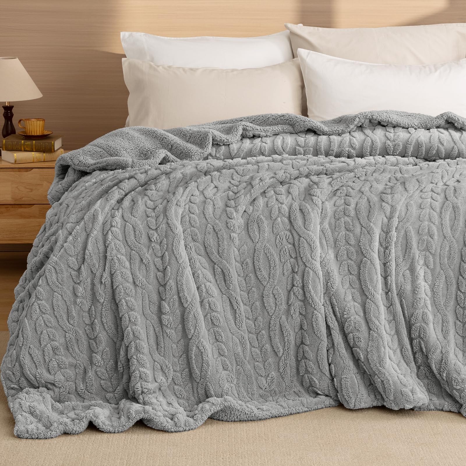 phf fluffy sherpa blanket king size for winter, warm and soft, 510gsm 3d jacquard thick shaggy fleece plush blanket for sofa bed, grey, 108"x90"