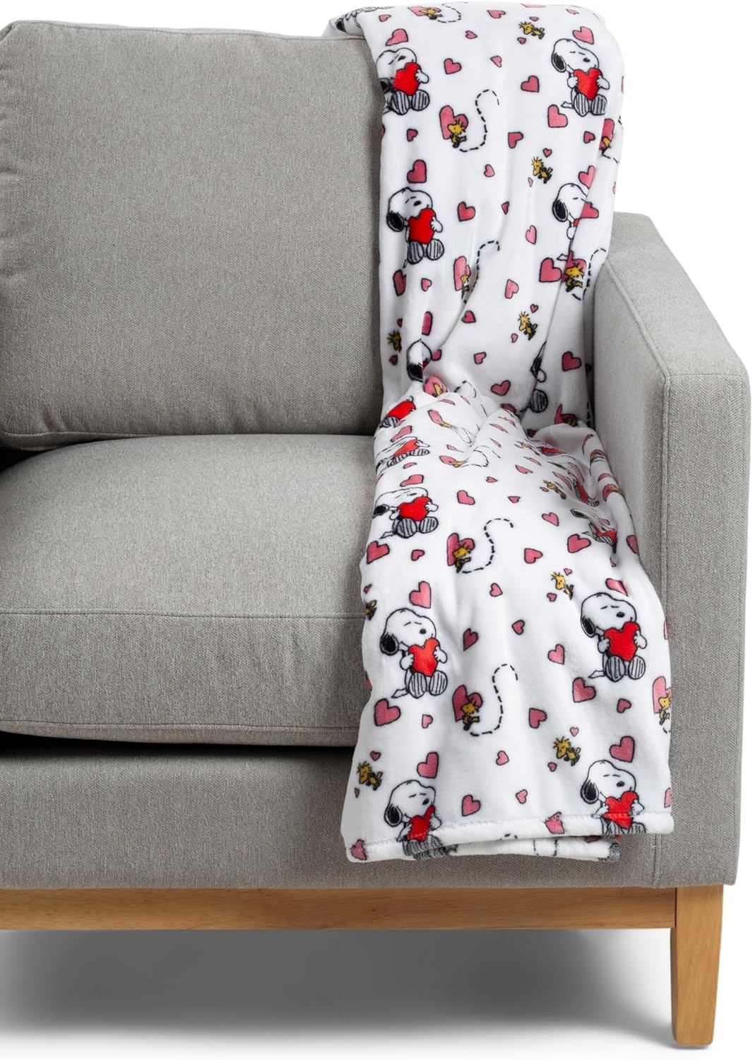 Peanuts Valentine's Day Reversible VelvetLoft Throw Blanket, Pink/Navy - Running with Hearts, 50" x 70"