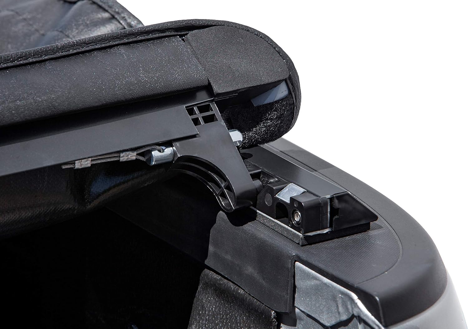 LEER ROLLITUP Soft Rolling Tonneau Cover, Fits 2014-2018 GM Silverado/Sierra with 5'8" Truck Bed