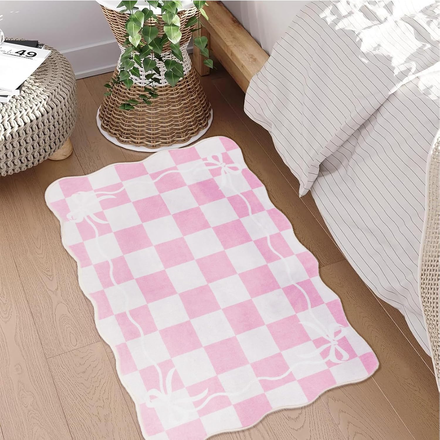 Checkered Bow Rugs for Entryway 2X3, Pink Rug for Bedroom Girls, Washable Small Indoor Door Mat, Soft Low Pile Non Slip Cute Scalloped Rug for Kitchen Bathroom Entrance Nursery Dorm