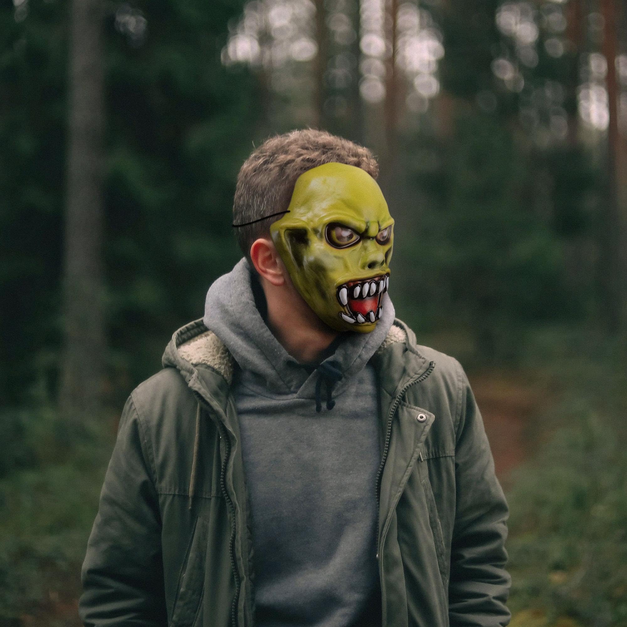 Amazon.co.jp: Goosebumps : The HauntedマスクVacuform : ホビー