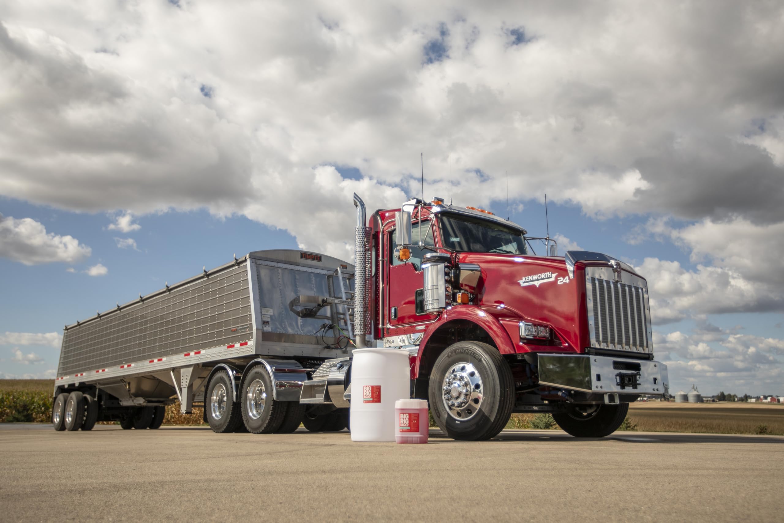 Big Rig Soap 30 gal Heavy Duty Vehicle Degreaser for Trucks, Trailers, RVs, Buses, Heavy Equipment