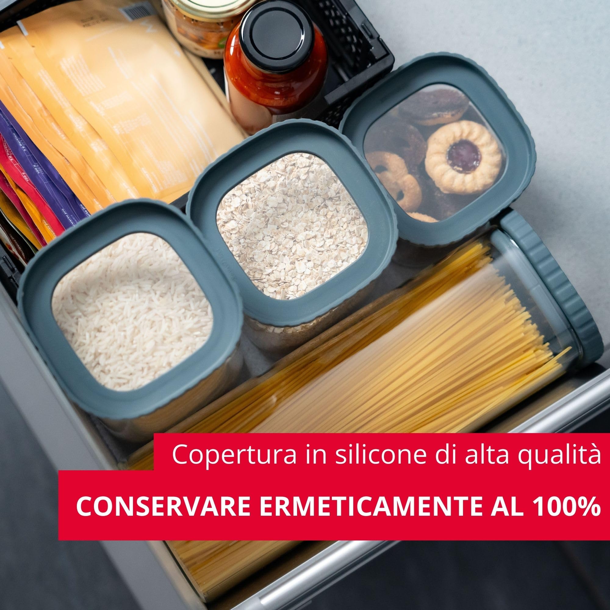 Westmark Barattolo in vetro con coperchio in silicone – Pratico barattolo con coperchio per conservare pasta, spezie, tè, dolci e altro, quadrato, impilabile – 1,5 litri