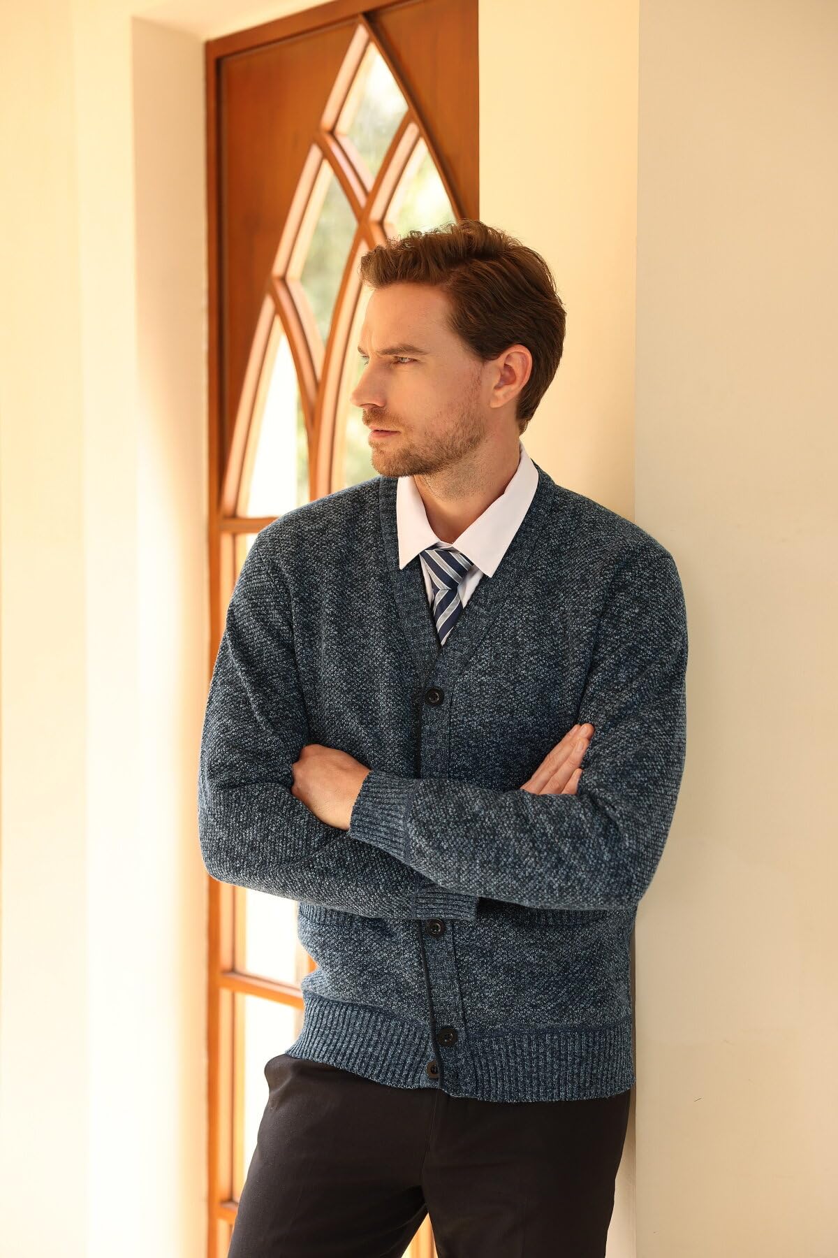 Cárdigan para Hombre con Cuello en V Forrado Botones de Punto Grueso Chaqueta de transición cálida