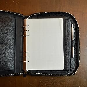 本革 DUCT d/b A5サイズ 6穴システム手帳 ラウンドファスナー Amazon.co.jp: DUCT A5サイズ 牛革 6穴 システム手帳 ラウンド