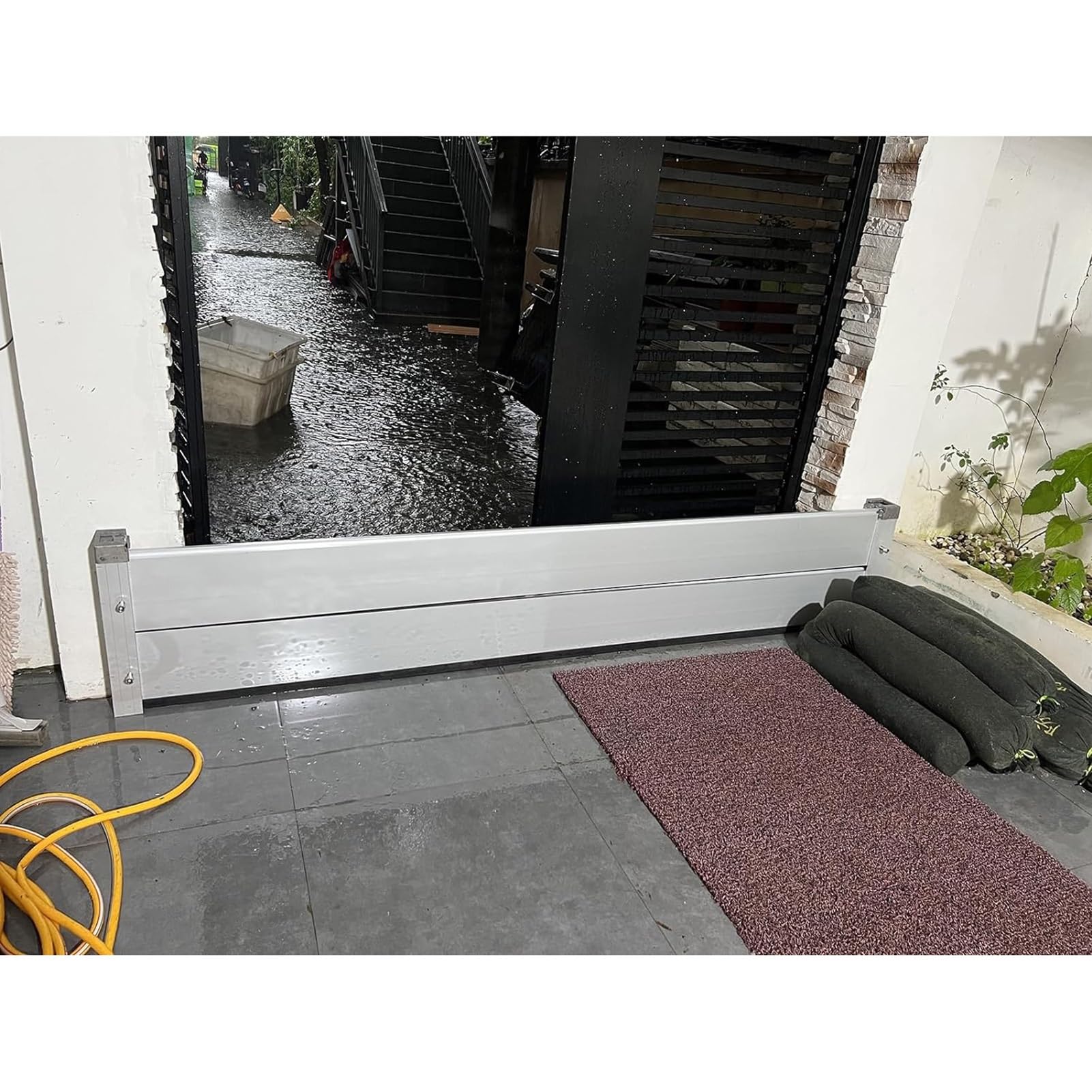 Barrière anti-inondation en aluminium pour petite porte et panneau de garage