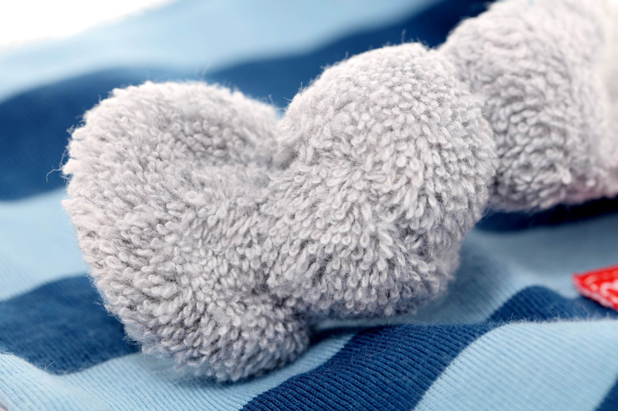 SIGIKID Schnuffeltuch Elefant Lolo Lombardo Baby Schmusetuch - Spielzeug Stofftier Kuscheltier – Stofftuch für Neugeborene - Plüschtier zum Trösten für Babys und Kleinkinder ab Geburt geeignet