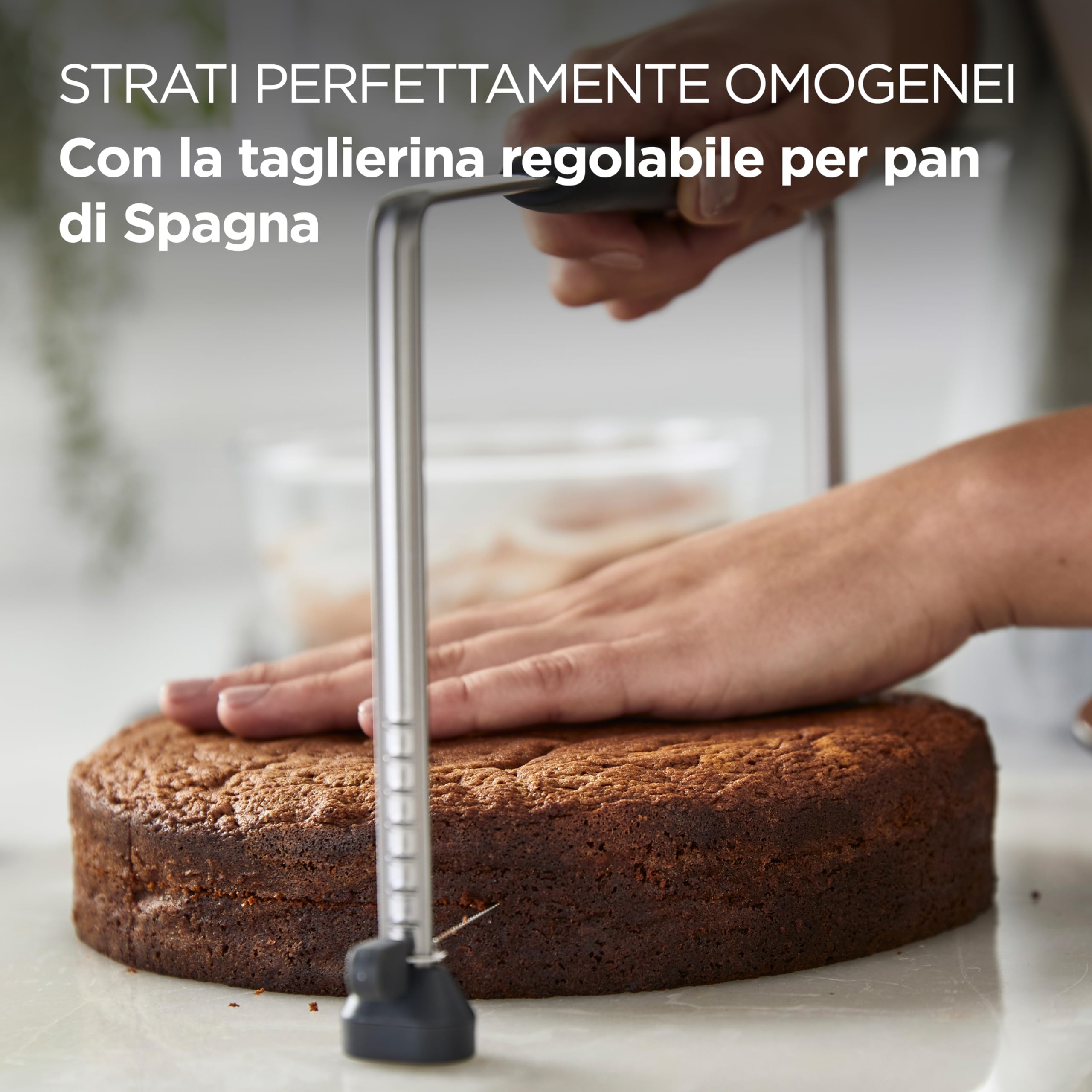 Kenwood KWSD100 Decorating Set di Pasticceria, Vassoio per Torte in Acciaio Inossidabile, Spatole, Sacca a Poche e Manicotto per Decorazione in Acciaio Inossidabile