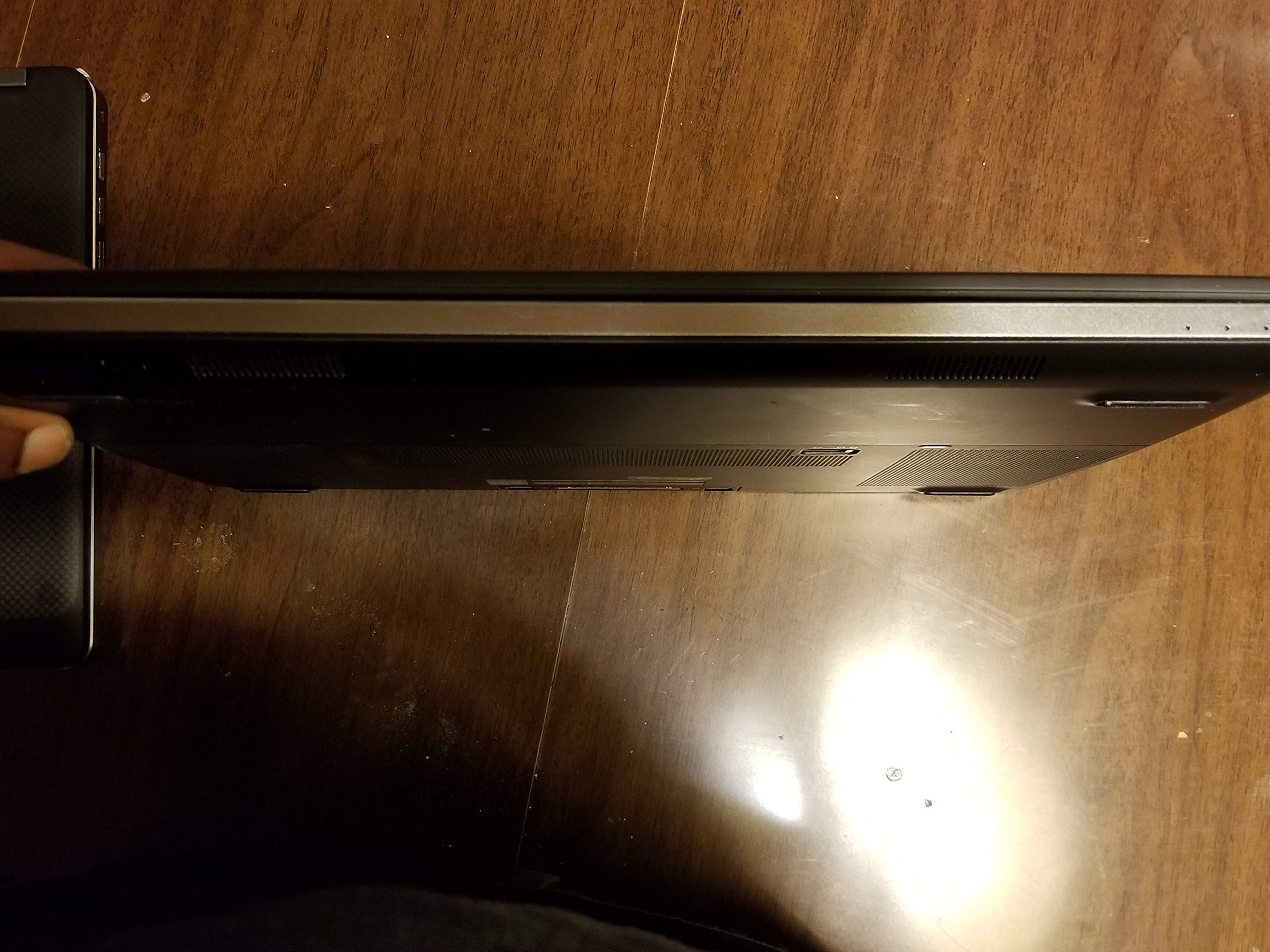 Dell Precision 7520 – 15.6″ – SSD 500Go – RAM 64Go – Xeon – Ordinateur Portable Occasion