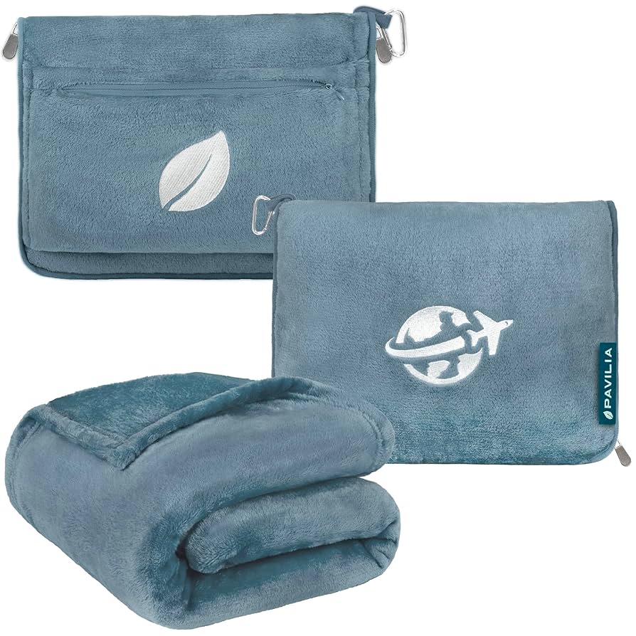 【AWAY】The Travel Blanket Amazon.com: PAVILIA Travel Blanket and Pillow, Arms Opening