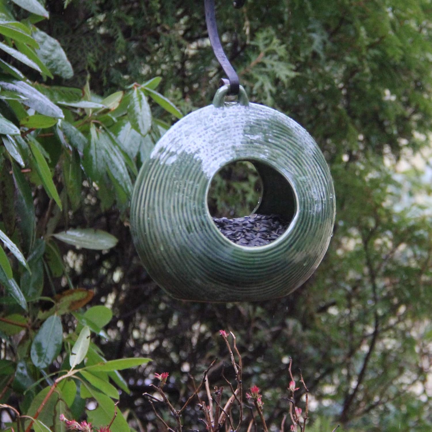 Byer of Maine Circle Fly Through Heather Green Bird Feeder for Outside, High Fired Porcelain Stoneware with Glossy Glaze, 3lbs