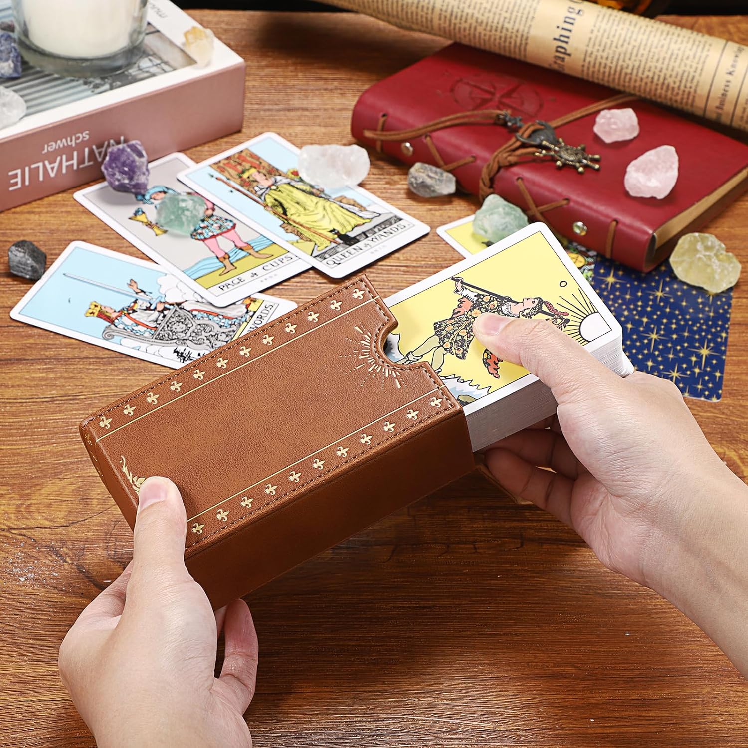 JUXYES PU Leather Tarot Card Protective Case, Moon Pattern Design Tarot Deck Storage Pouch, Tarot Card Holder Tarot Pouch Bag for Playing Cards and Standard Size Tarot Cards Tarot Deck