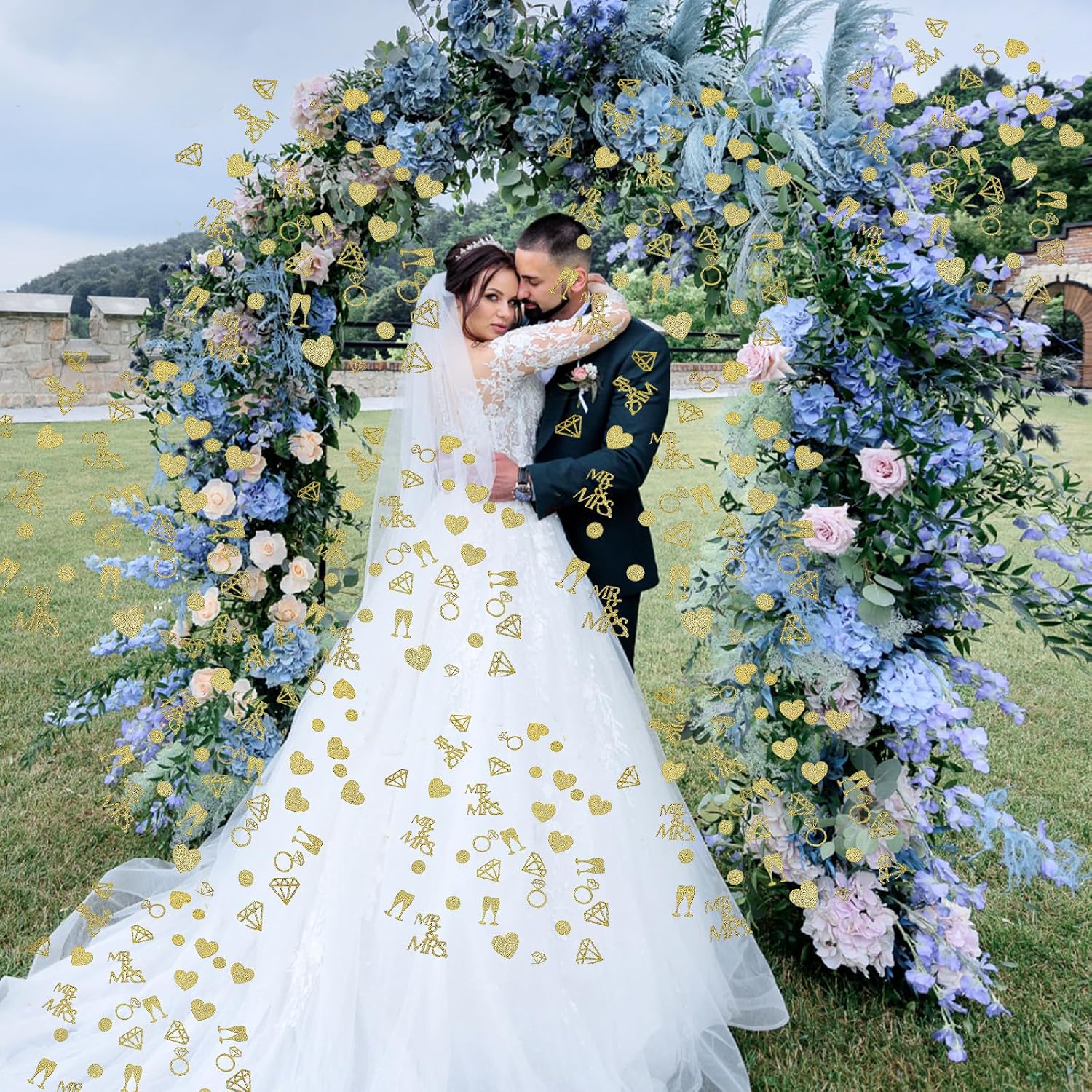 200Pcs Gold Wedding Table Confetti, Bridal Shower Decorations Engagement Confetti Glittering Diamond Ring MR&MRS Engagement Party Table Scatter for Marriage Ceremony Anniversary Valentine‘s Day