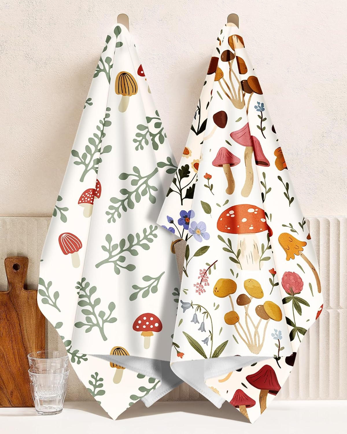 Miss Adola Cute Kitchen Towels Set of 2, 18'' x 26'', Mushroom Leaf image 3