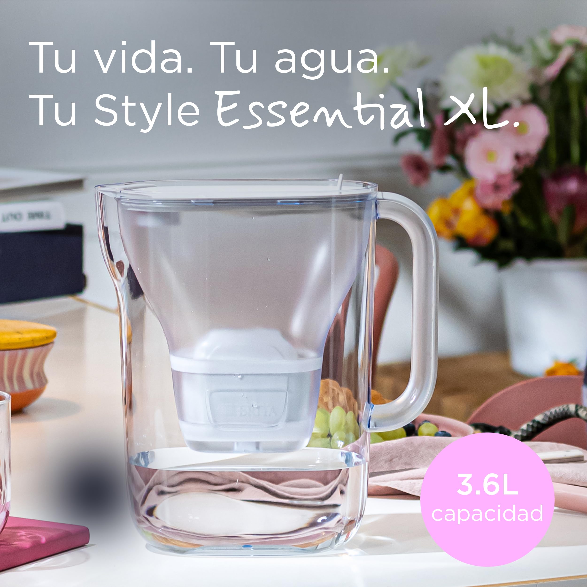 BRITA Carafe Filtrante- Style Essential XL - Bleue - 2.4 L - avec 1 x Maxtra Pro Pure Performance