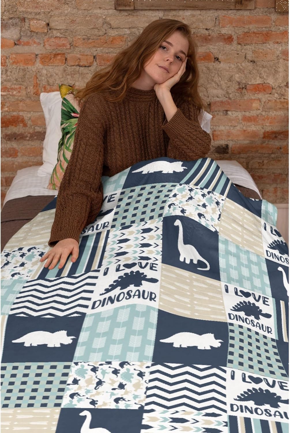 Aniruddha Dinosaur Blanket Cute Dinosaur Gifts for Kids Blanket,Animal Lovers Gifts Lightweight Flannel Blankets for Bed Sofa Couch Bedroom,Teens Size-50"x60"