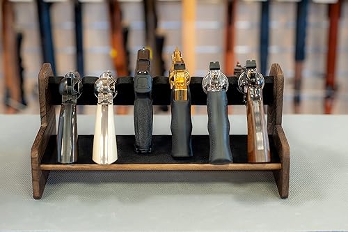 Miniatura 5 de THE HAWK HAUS Estante para pistolaspistolas para 6  Organizador de almacenamiento rústico de madera pura marrón oscuro para revólveres pistolas y