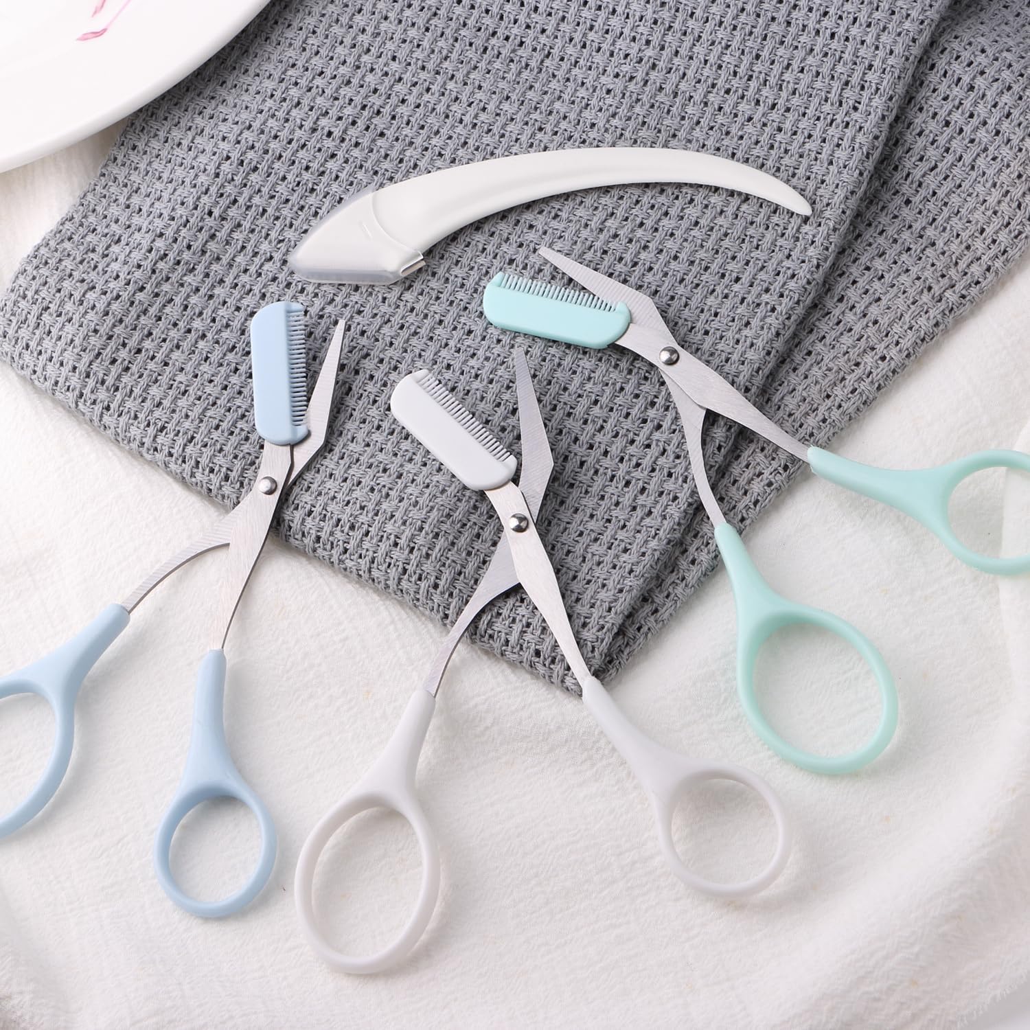 Eyebrow Scissors with Eyebrow , Profal Eyebrow Trimmer Scissors