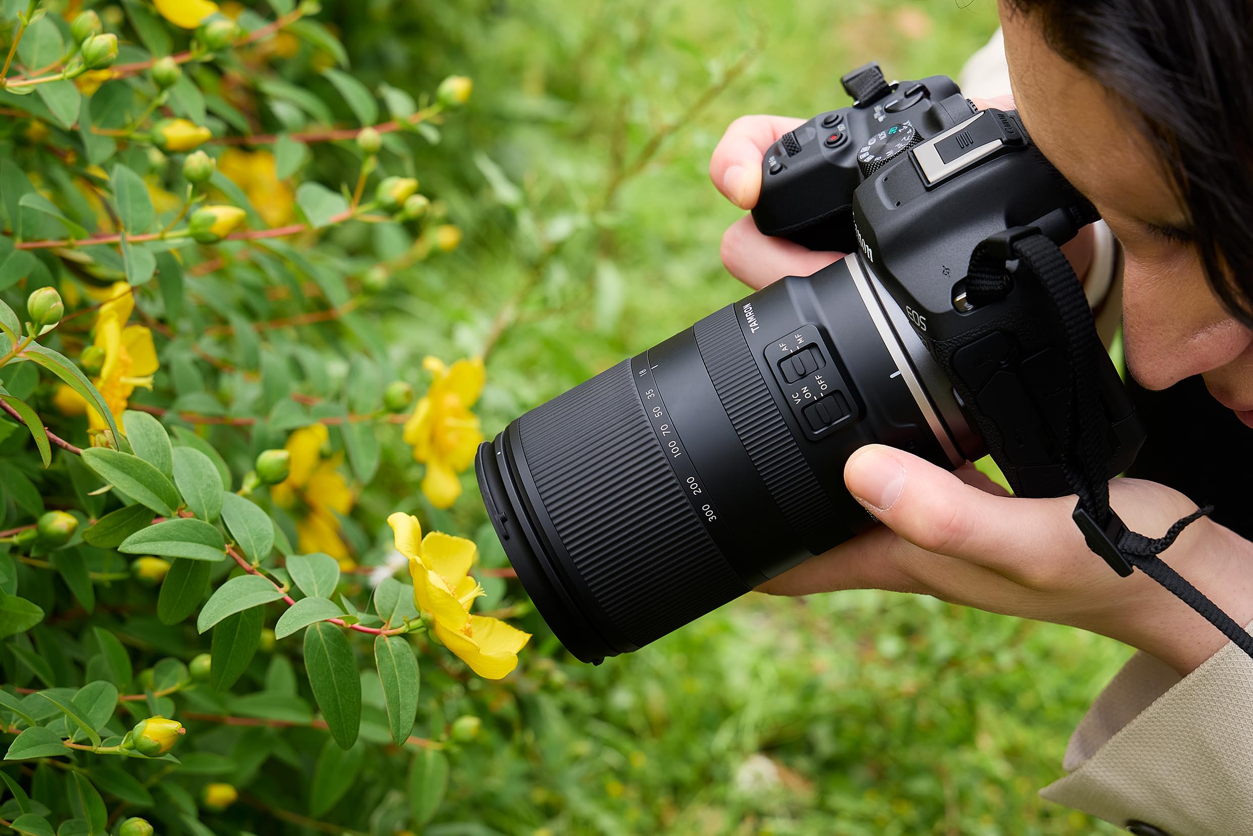 TAMRON 18-300 mm f/3.5-6.3 Di III-A VC VXD - Monture Canon RF-S