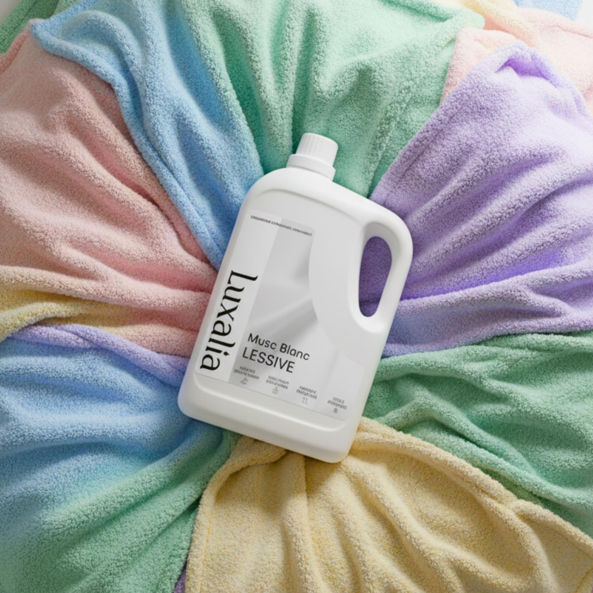 Lessive Musc Blanc Luxalia - Sans Conservateurs Controversés - Détache & Nettoie - Efficace à Froid & en Cycle Court - Parfumée - 5 Litres 200 Lavages - LUXALIA
