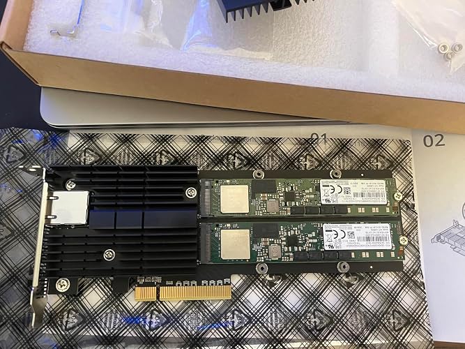 Amazon | Synology E10G20-T2 - E10M20-T1 | Synology | ネットワーク