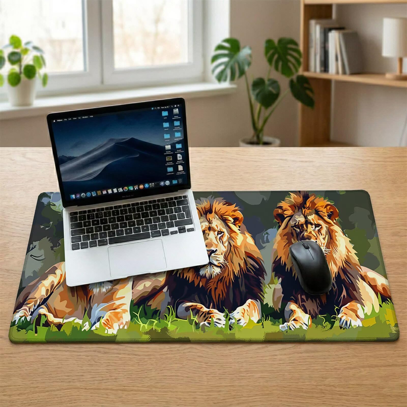 Alfombrilla Ratón XXL 1200 x 600 x 3 mm, Alfombrilla Escritorio, León Grande Protector de Mesa con Base de Goma Antideslizante y Bordes Cosidos, Impermeable, para Oficina, PC, Gaming (Animal) L-x7122