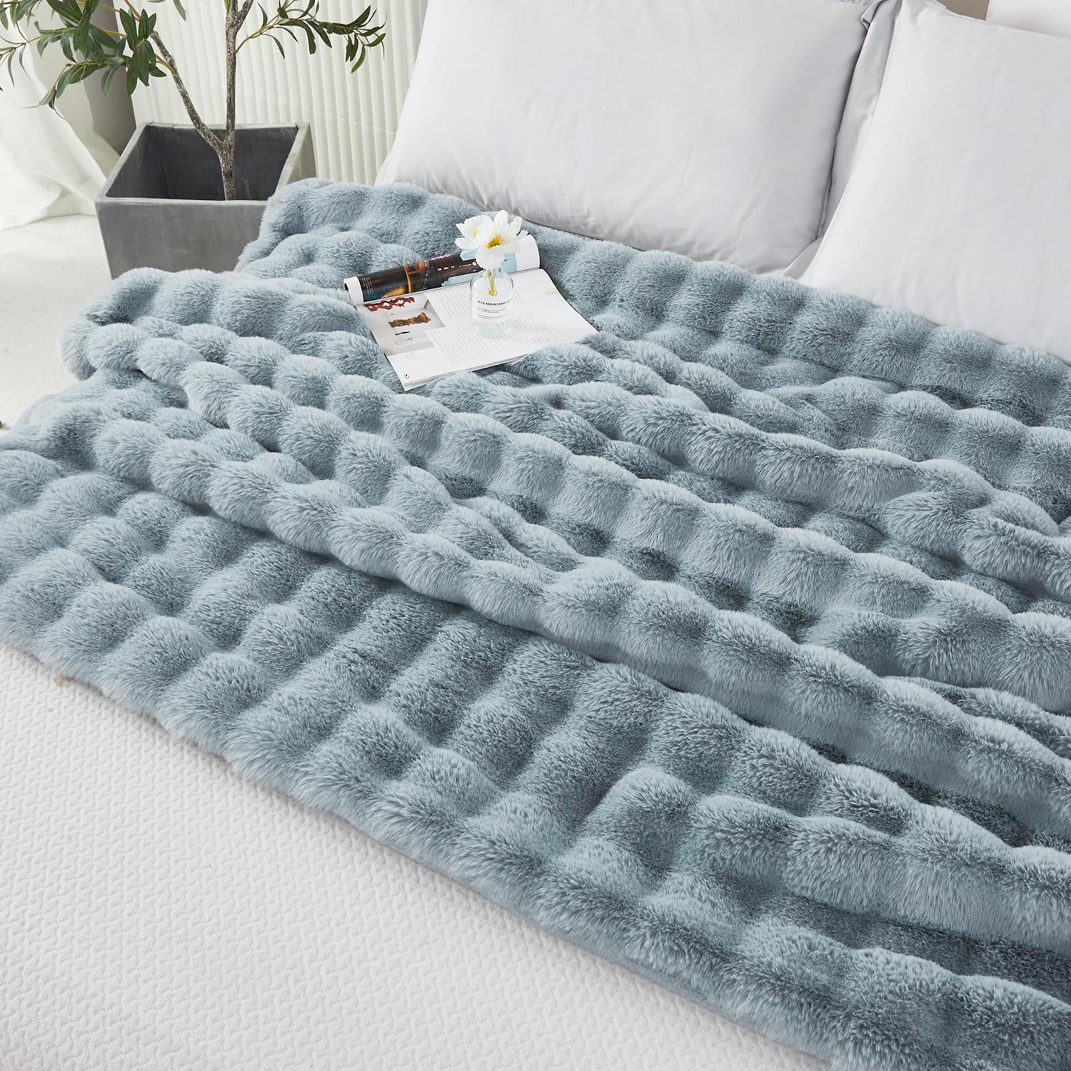 YOU SA Super Soft Fuzzy Faux Rabbit Fur Throw Blanket 63''x79'', Fluffy Long Shaggy Plush Warm Blanket for Couch Bed, Decorative Cozy Thick Bubble Furry Grey Blanket for Boys Men