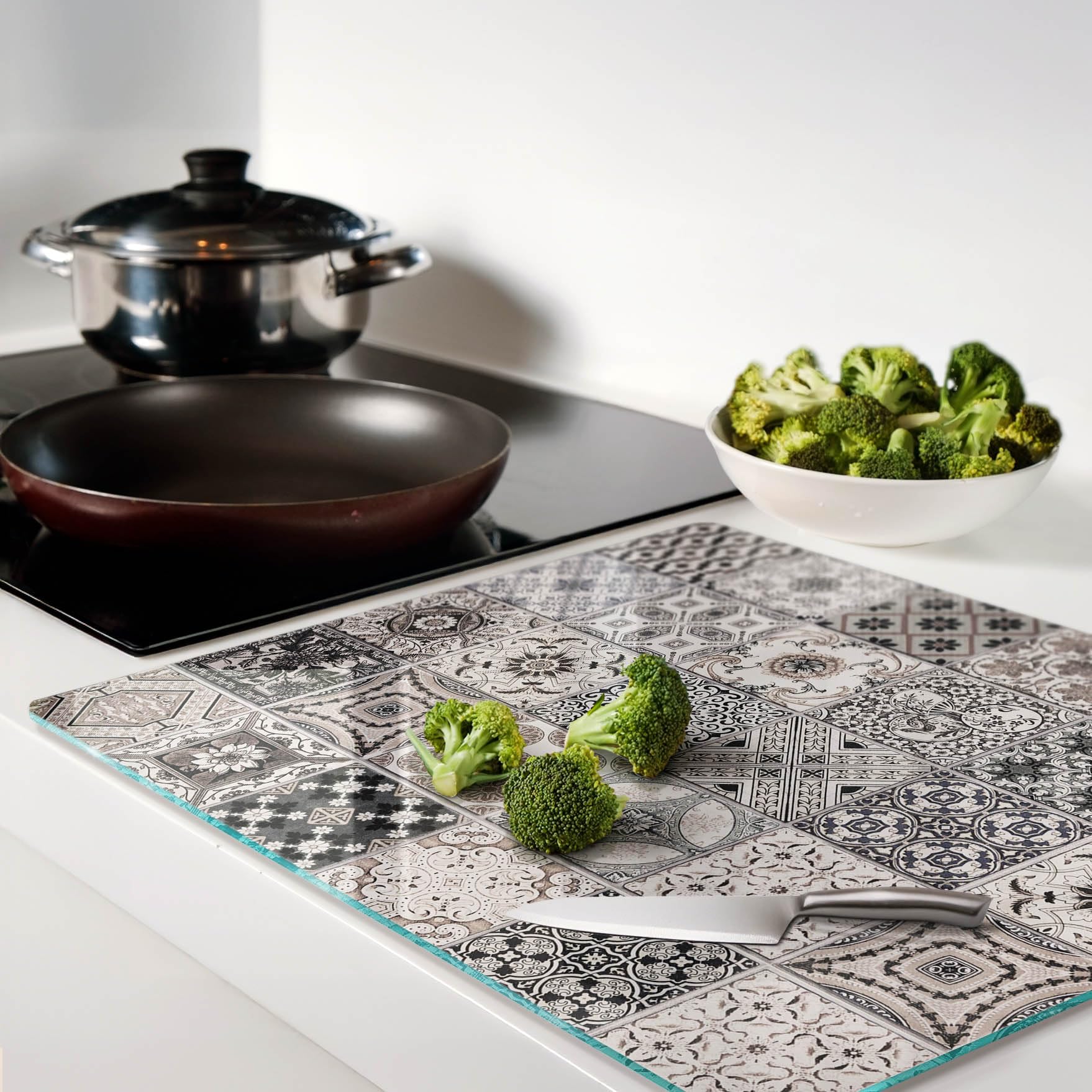 Tagliere In Vetro Temperato 60x52 Cm Durevole E Igienico Resistente Al
