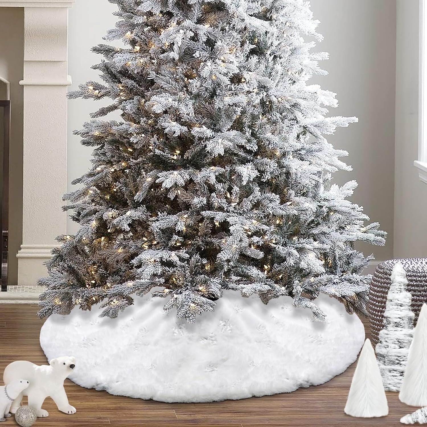 yuboo White Sliver Christmas Tree Skirt, 30 inch Small