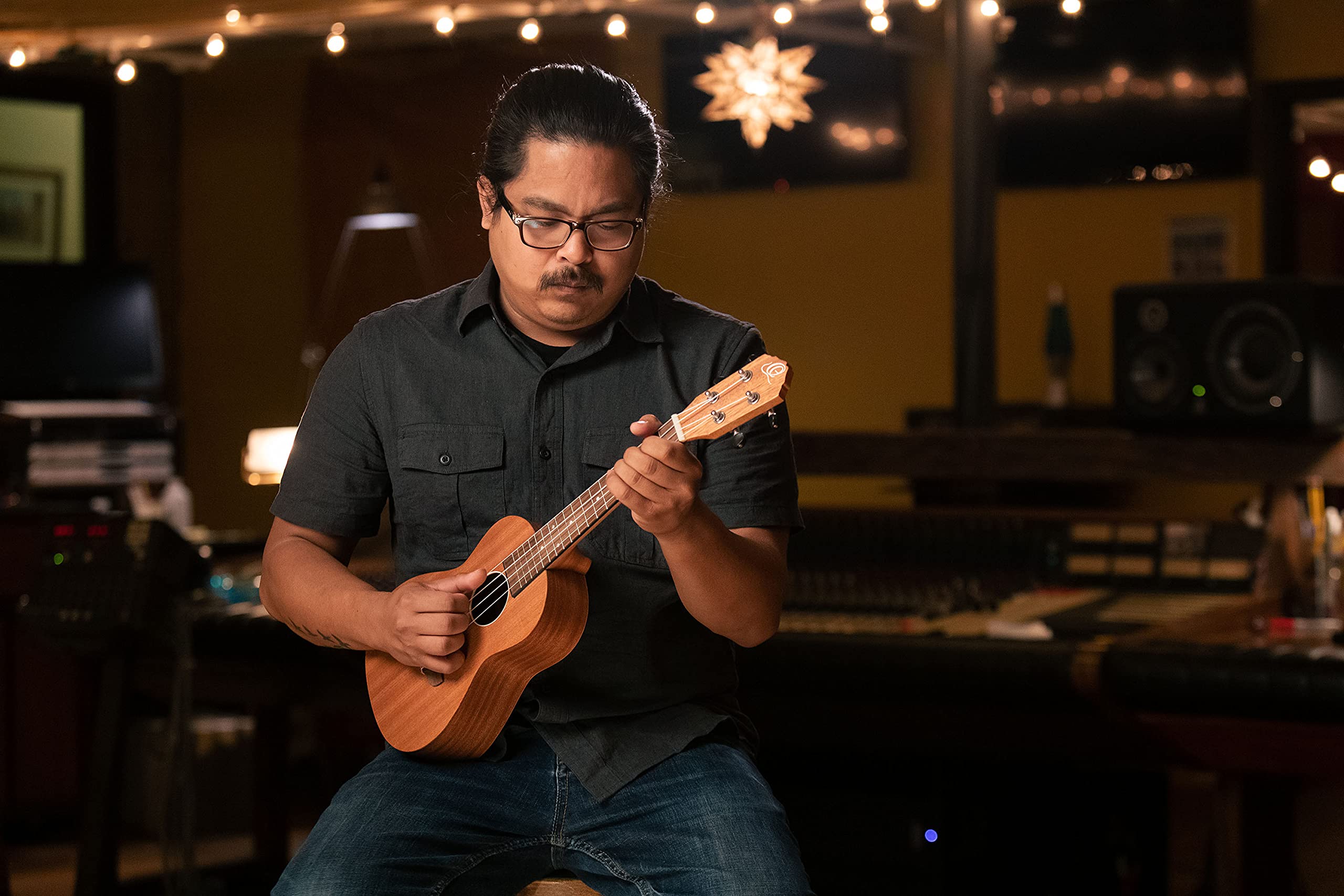 Ortega Guitars Ukulélé Concert Acoustique – Série Timber – Housse Incluse – Sapele, Naturel (RFU11S)