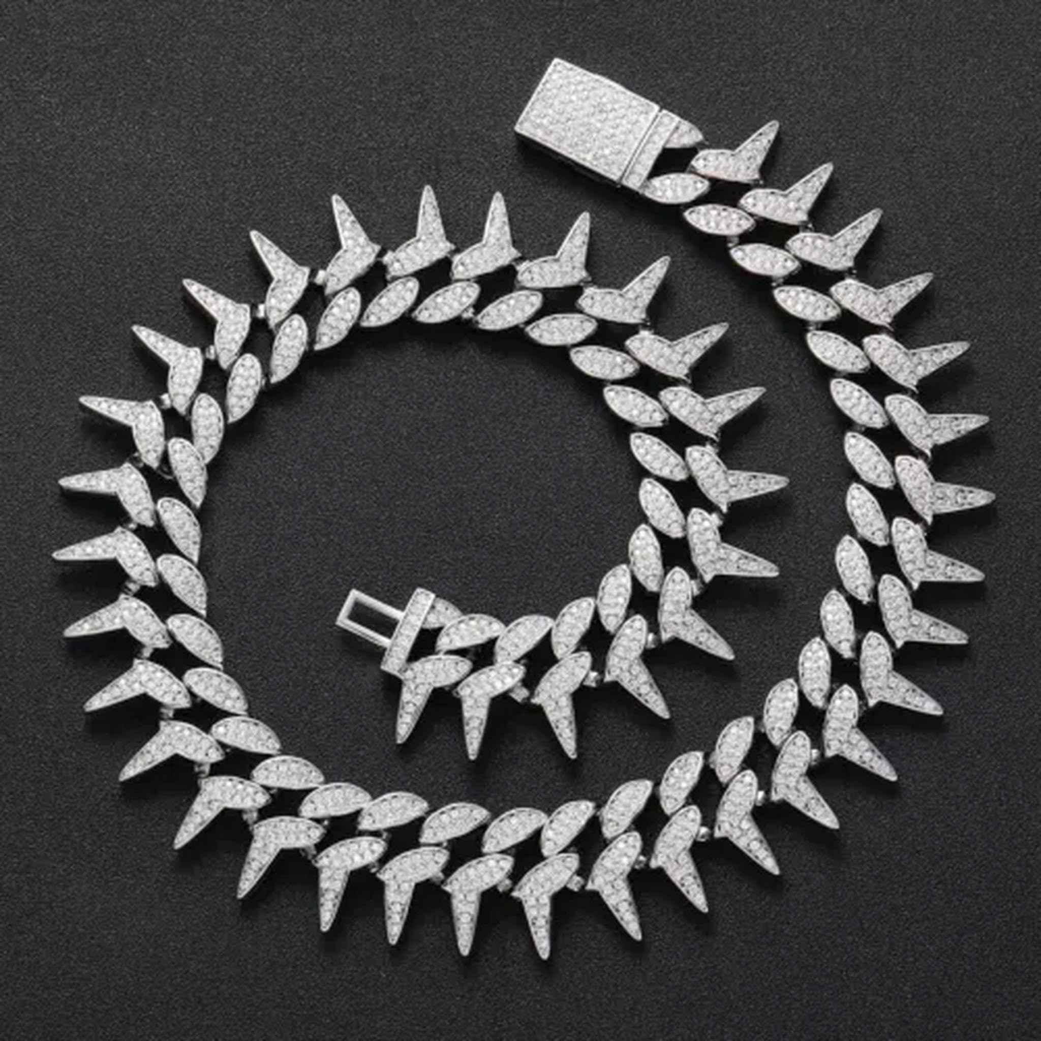 Pulsera de eslabones cubanos con circonitas cúbicas heladas para Hombre Spikes A9409, chapada en rodio, de 7 a 18 cm