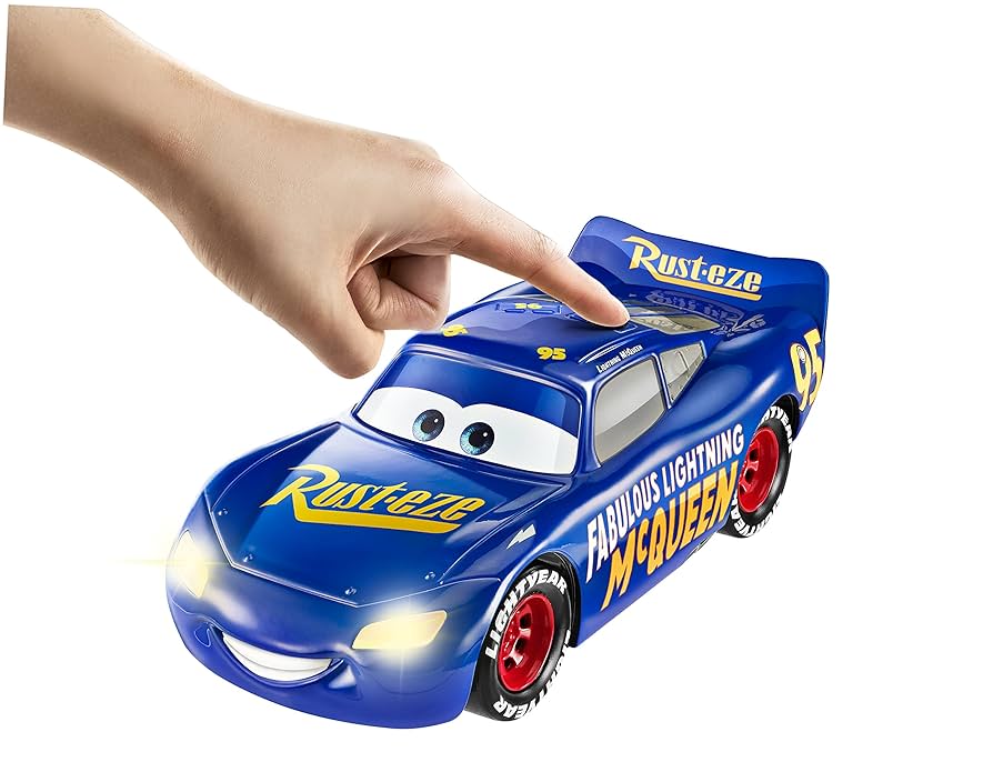 Disney/Pixar Cars 3 Fabulous Lightning McQueen Vehicle
