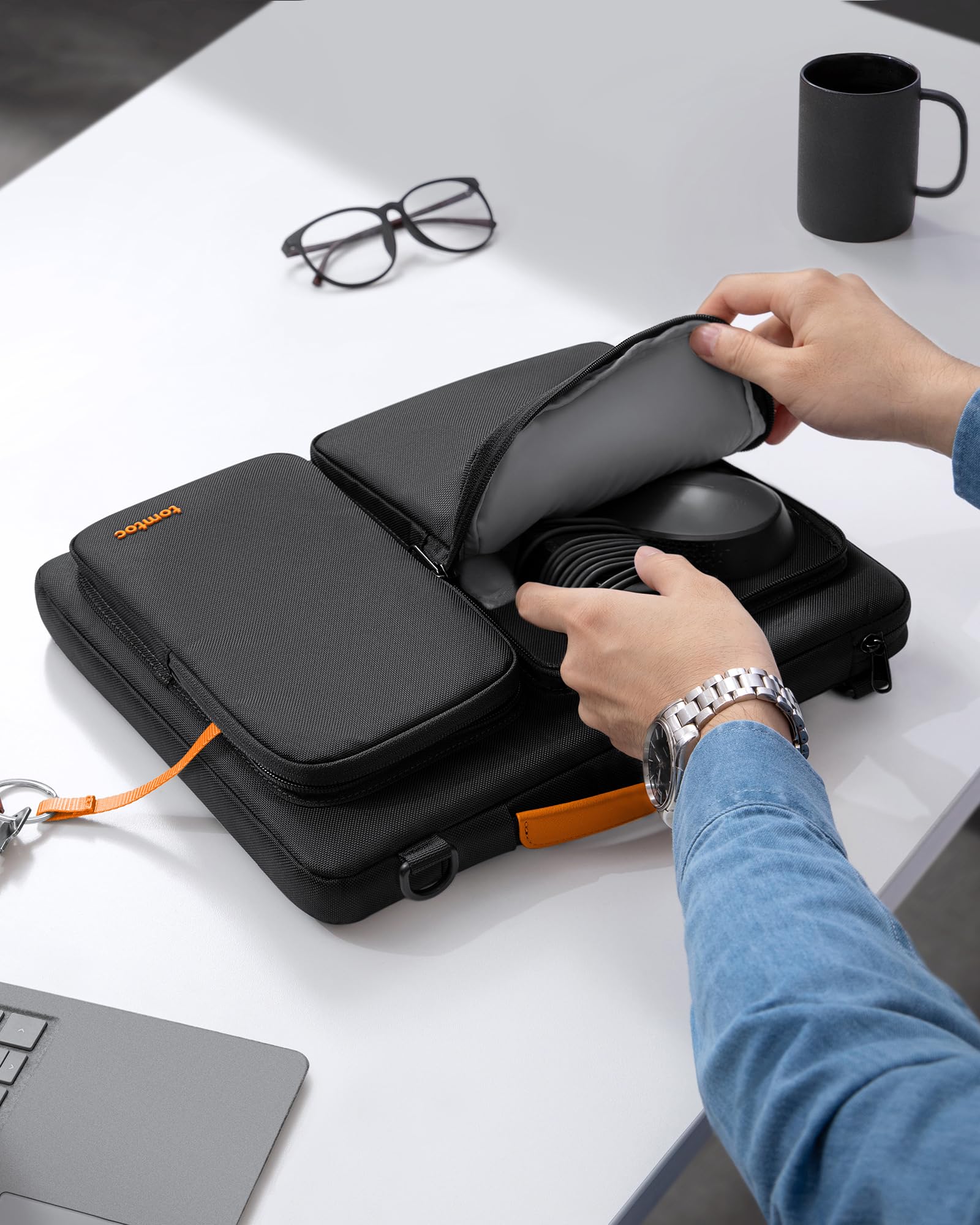 tomtoc Laptoptasche 15/15,6/16 Zoll Notebooktasche mit 360° Schütz Umhängetasche, Laptoptasche 16 zoll Wasserabweisend Schutzhülle Kompatibel mit Acer, ASUS, Dell, HP, Lenovo, Chromebook & MacBook