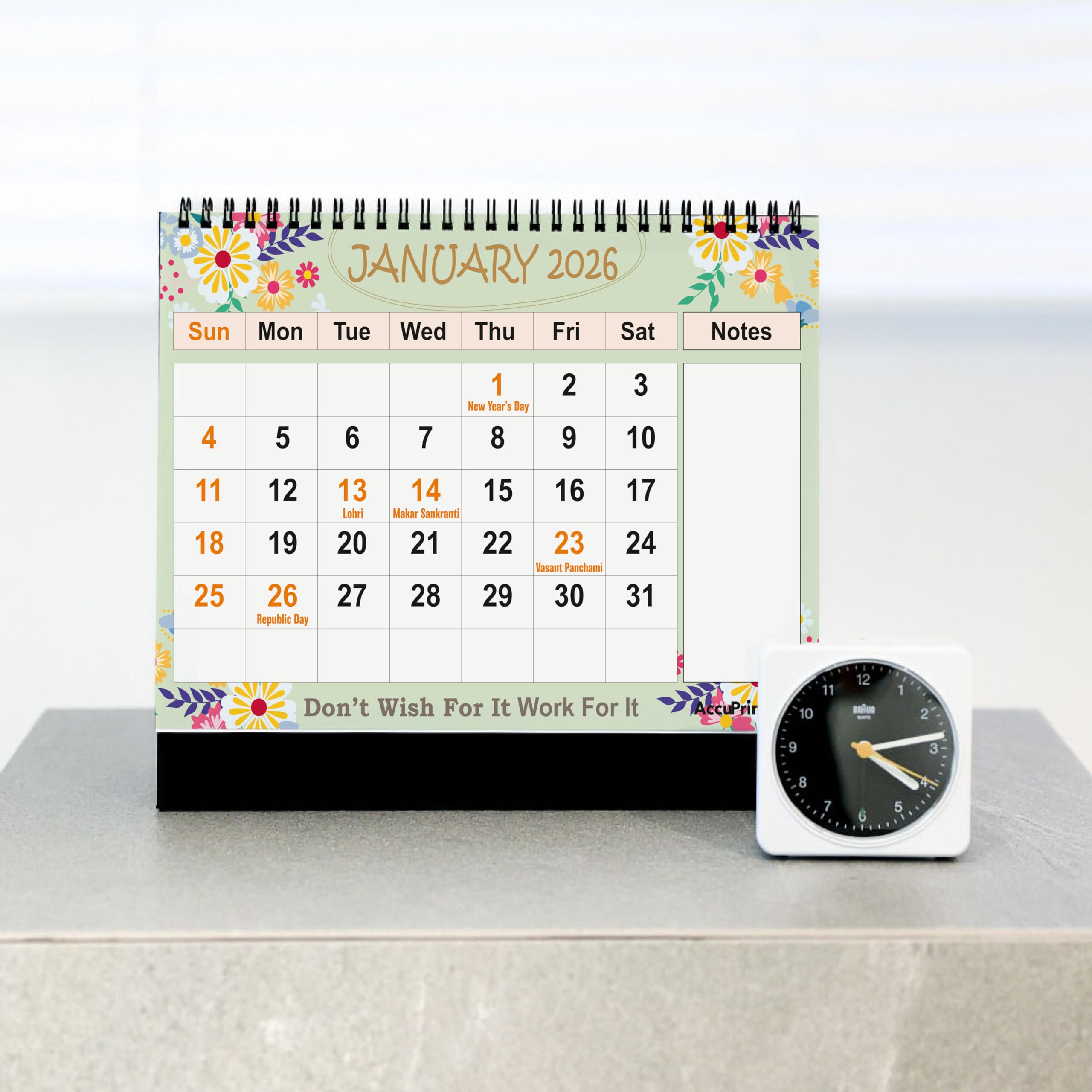 AccuPrints Calendario da scrivania 2025, formato grande, 14,7 x 20,8 cm, con spazio per segni/note, scrivania con fiori verdi