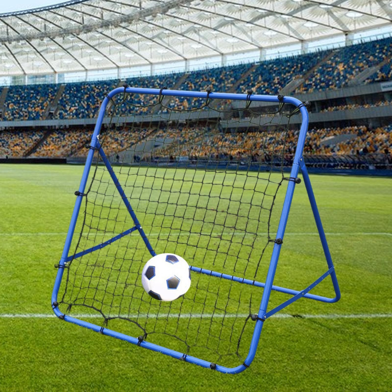 Rete da rimbalzo pieghevole per allenamento da calcio. Le caratteristiche regolabili consentono programmi e sessioni di allenamento personalizzati.