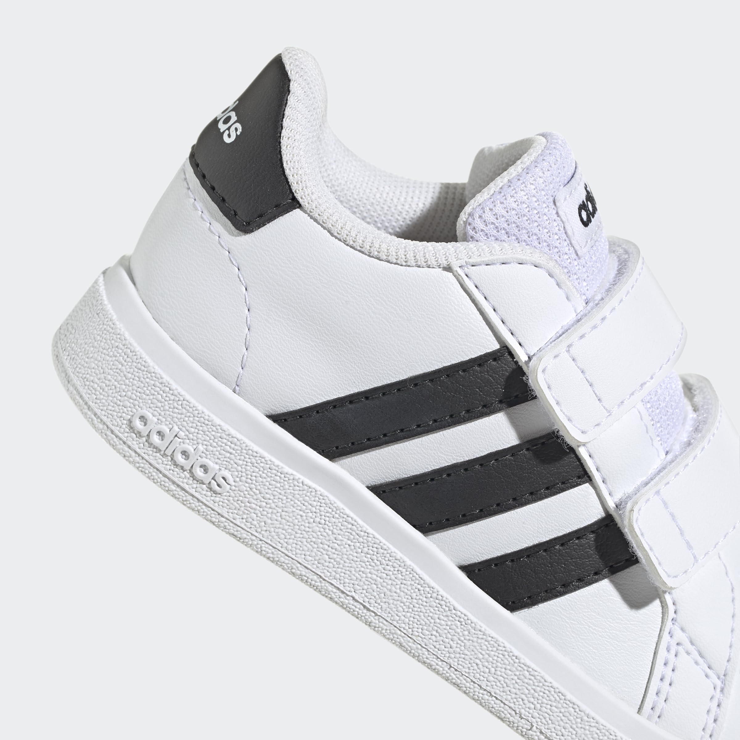 adidas Uniseks - dzieci Grand CourtButy tenisowe