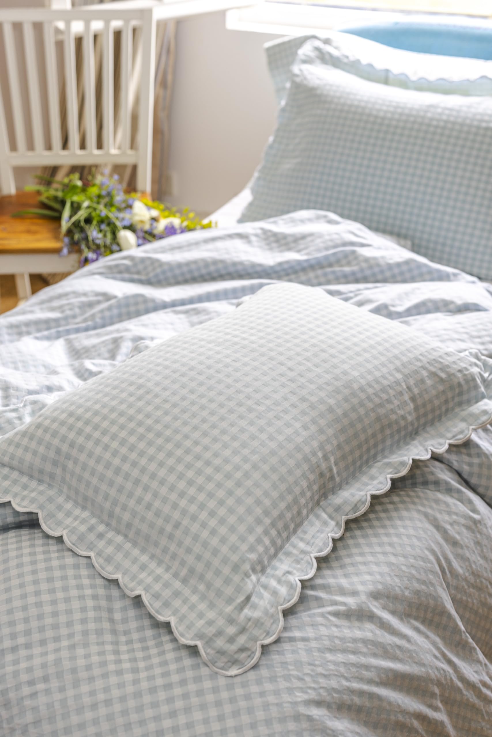 Taie d'oreiller 50x70 cm Chenab Turquoise - Luxueux Jacquard 100% Coton - Bord Festonné Élégant - Réversible Satin Blanc - Motif Gingham