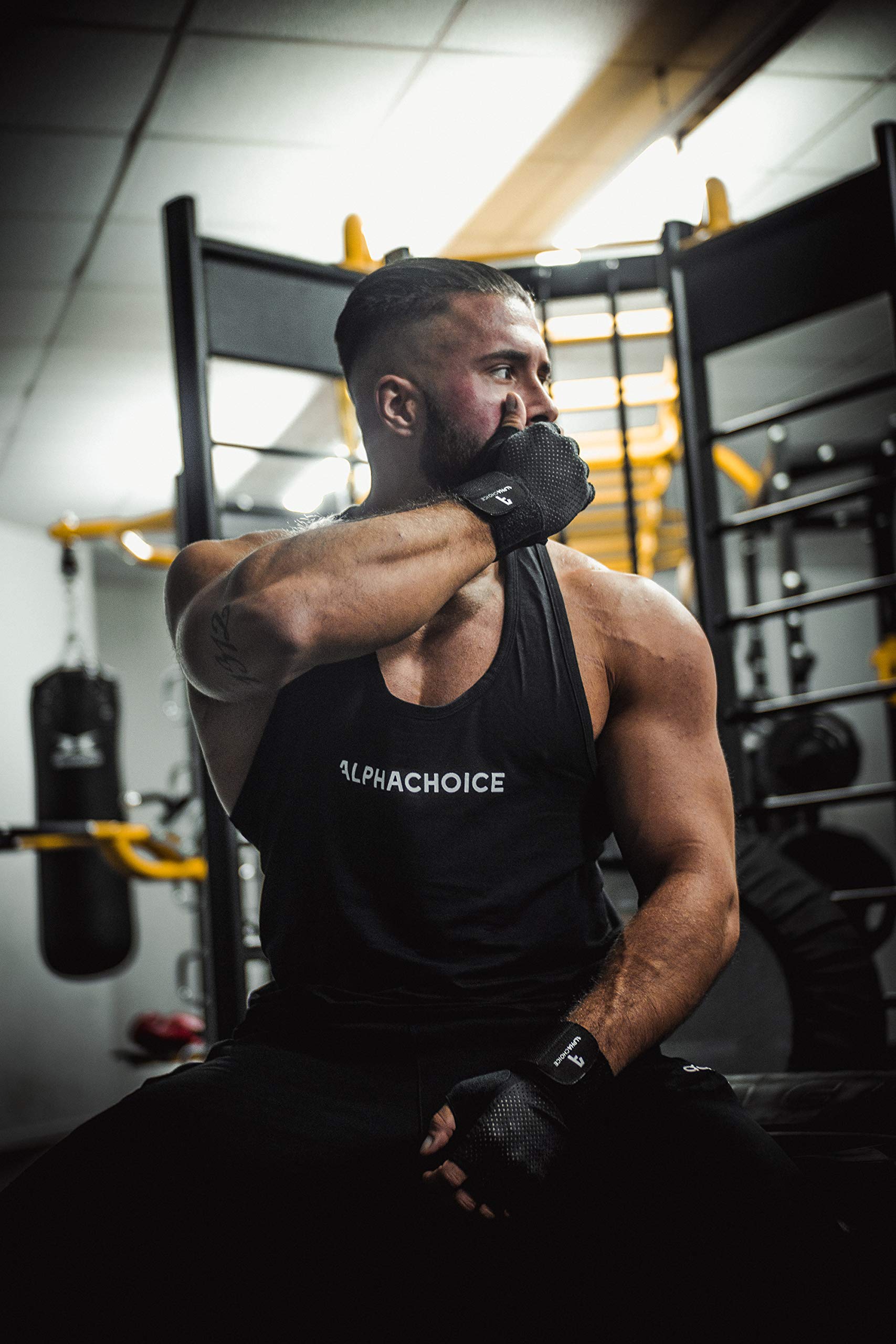 Alphachoice Performance - Guanti da fitness per uomo e donna, con protezione per il polso, guanti da allenamento per la forza, bodybuilding, sollevamento pesi (S, nero)