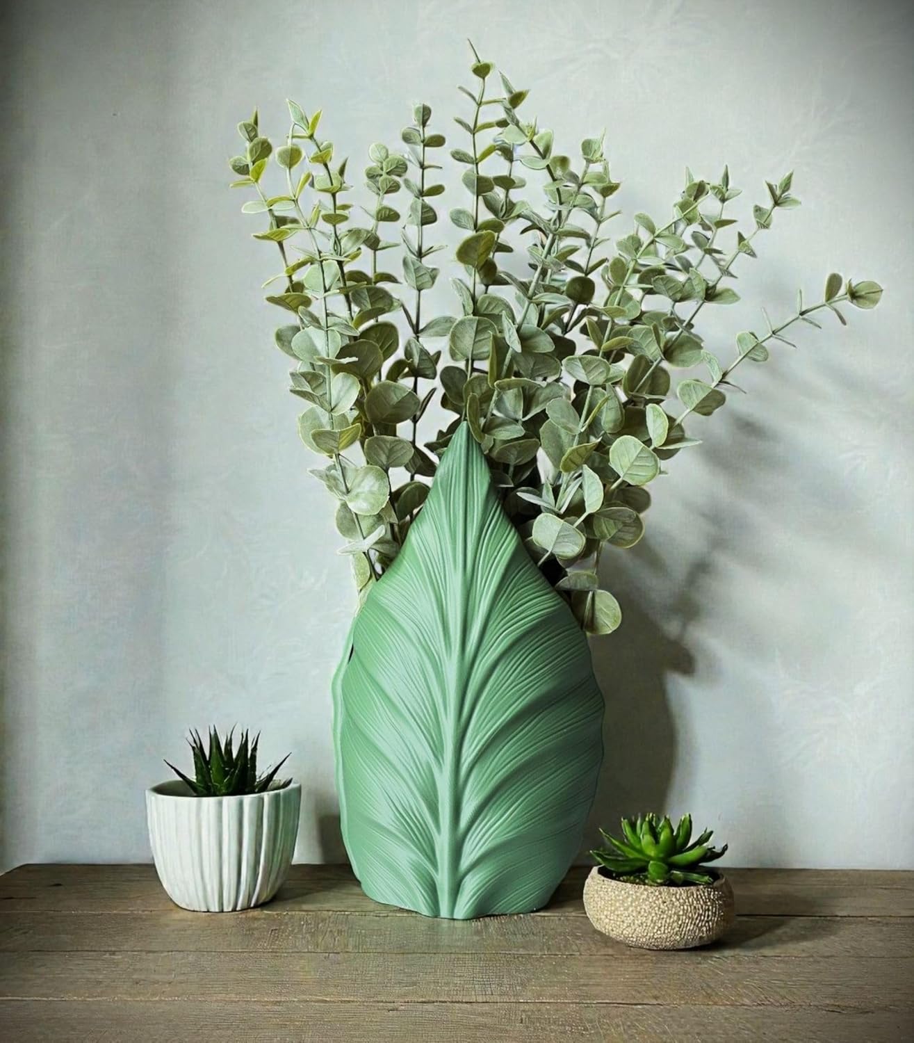 Large 3D Printed Leaf Planter – Decorative Indoor Pot – Nature-Inspired Design